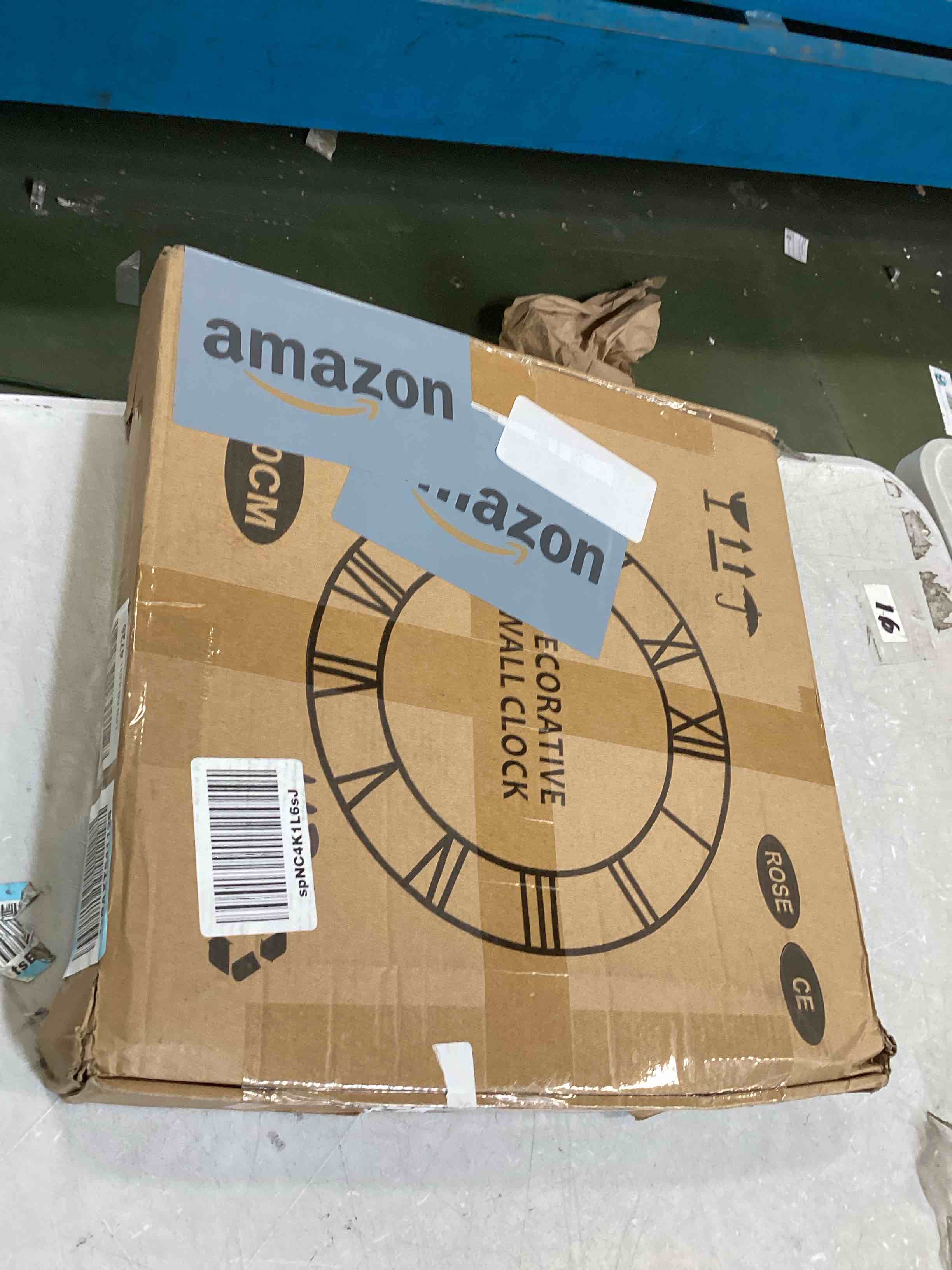 https://s3.amazonaws.com/lotting-images-prod/bidfta/BLU6491454_1719510939874.jpeg