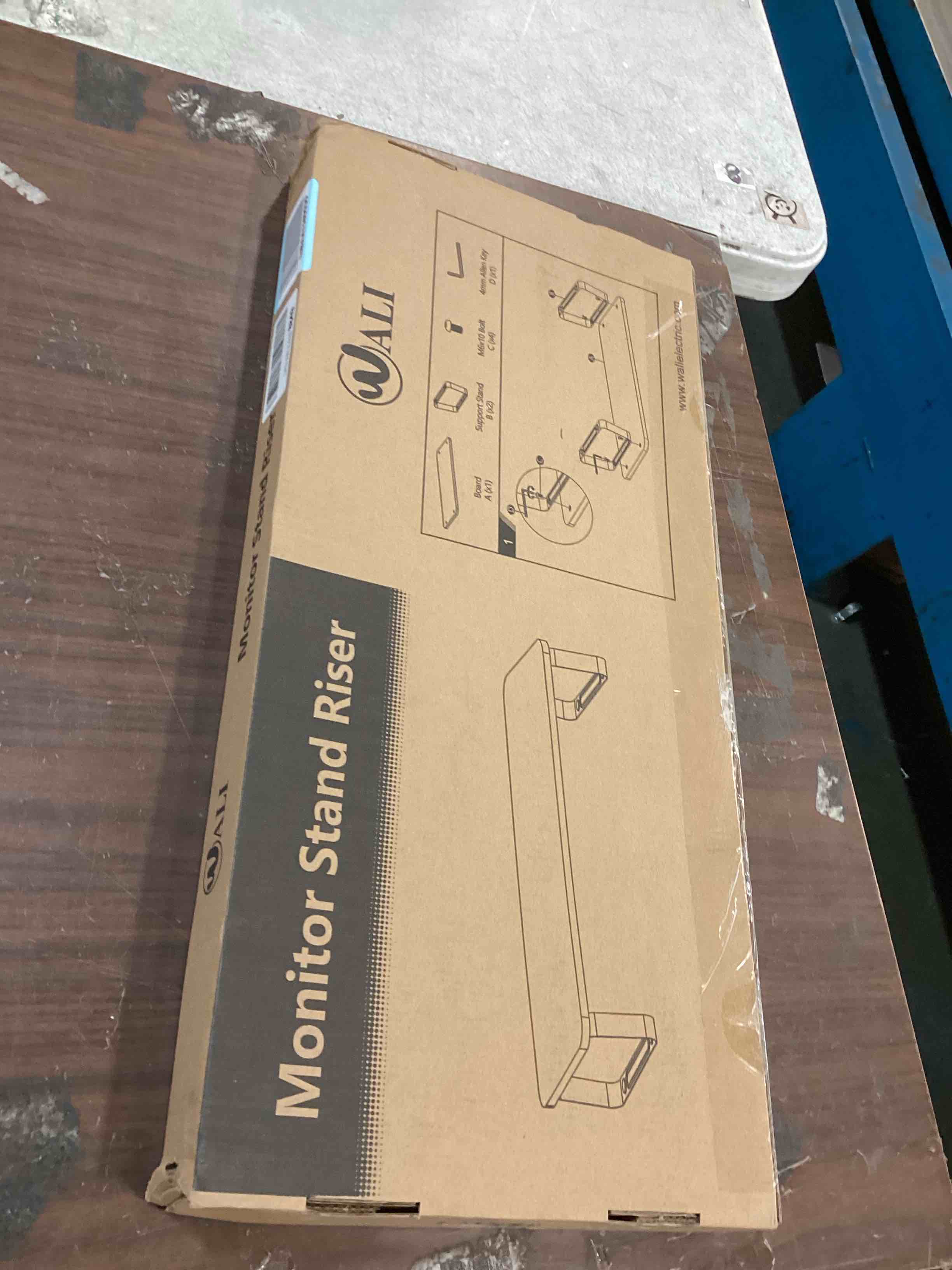 https://s3.amazonaws.com/lotting-images-prod/bidfta/BLU6491535_1719836077433.jpeg