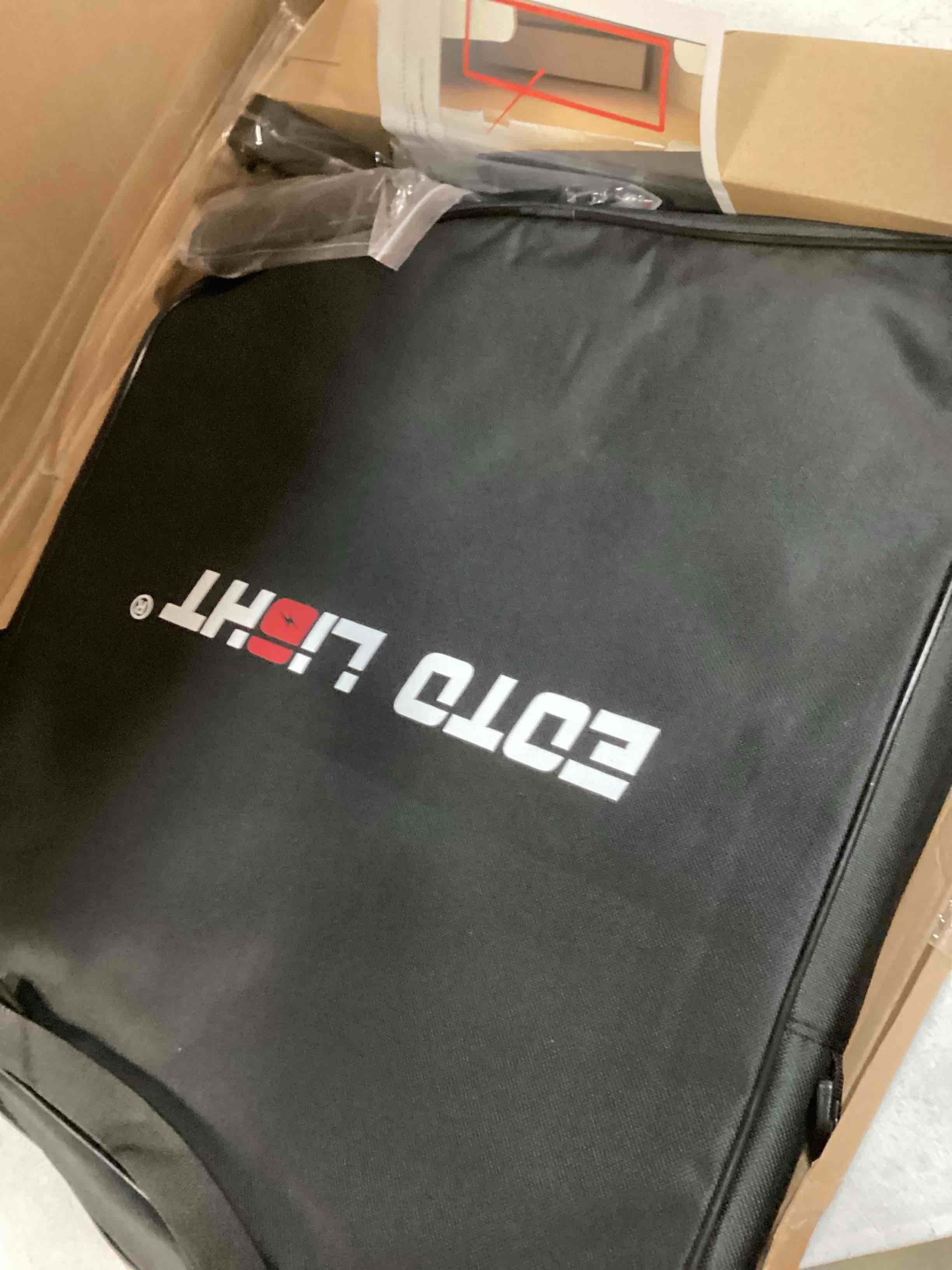 https://s3.amazonaws.com/lotting-images-prod/bidfta/BLU6491763_1719921429624.jpeg