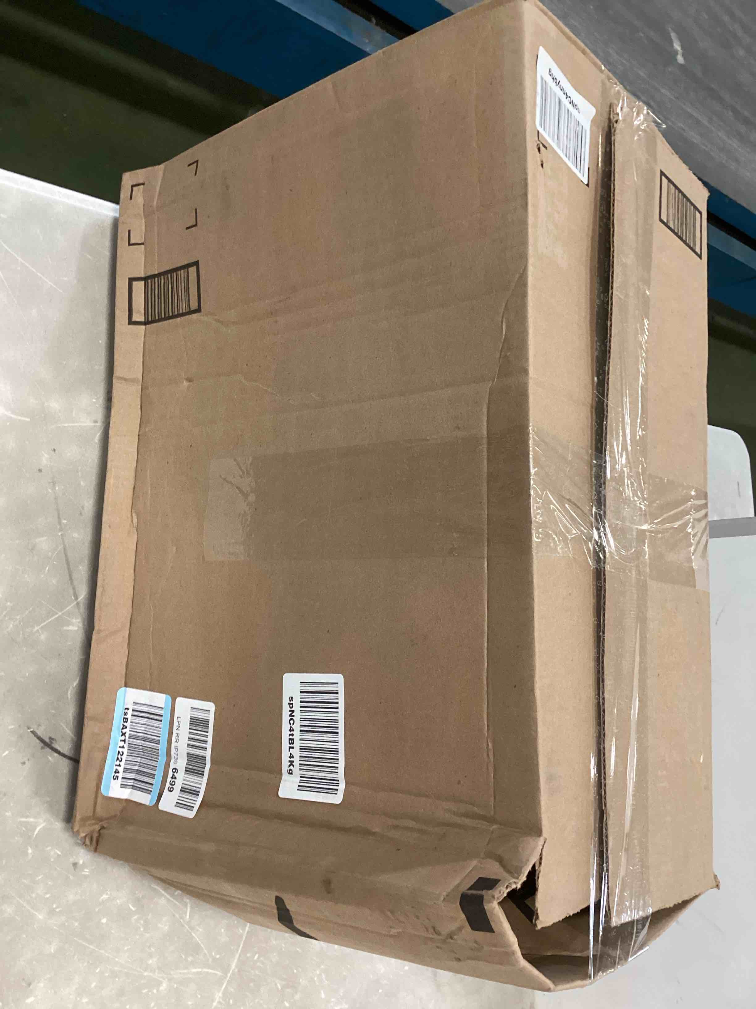 https://s3.amazonaws.com/lotting-images-prod/bidfta/BLU6494495_1719517439195.jpeg