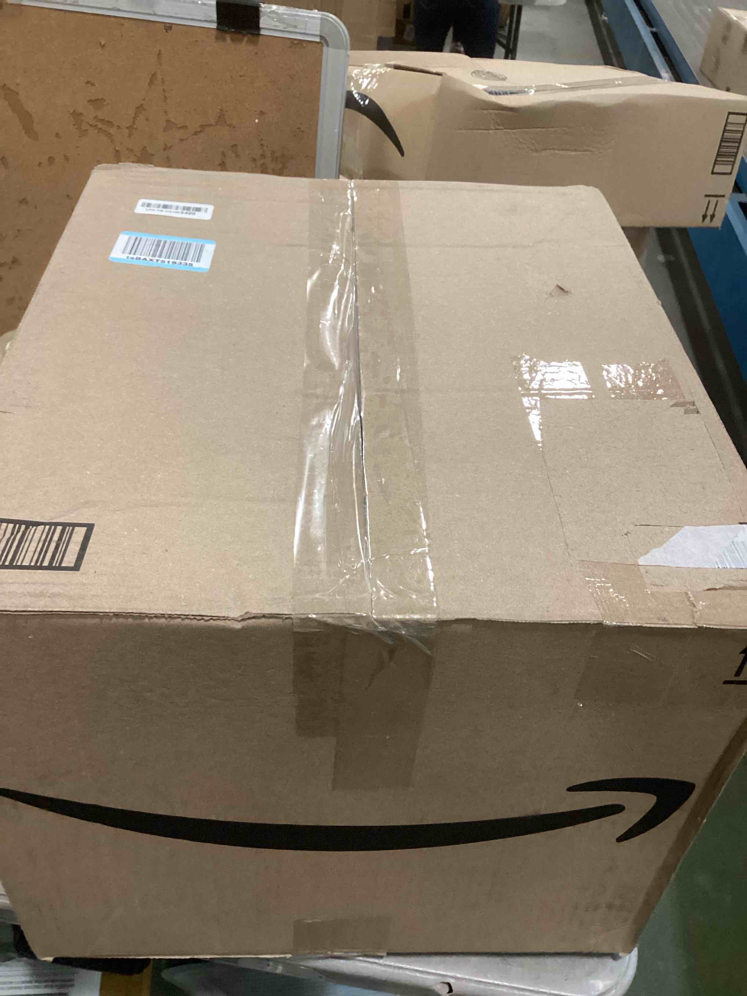 https://s3.amazonaws.com/lotting-images-prod/bidfta/BLU6494603_1719545952695.jpeg