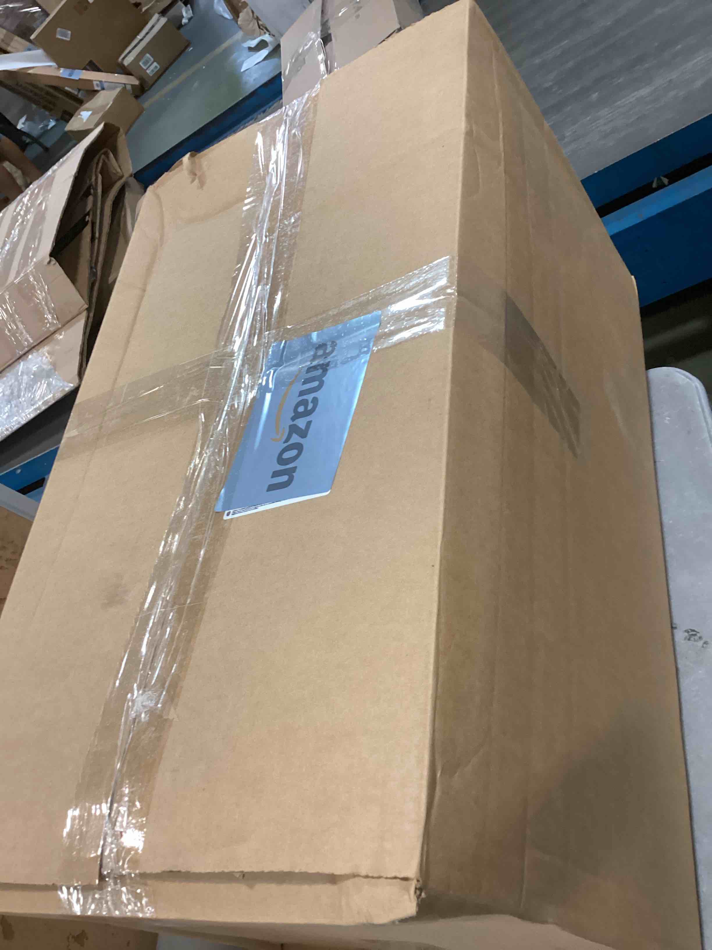 https://s3.amazonaws.com/lotting-images-prod/bidfta/BLU6494805_1719588970960.jpeg
