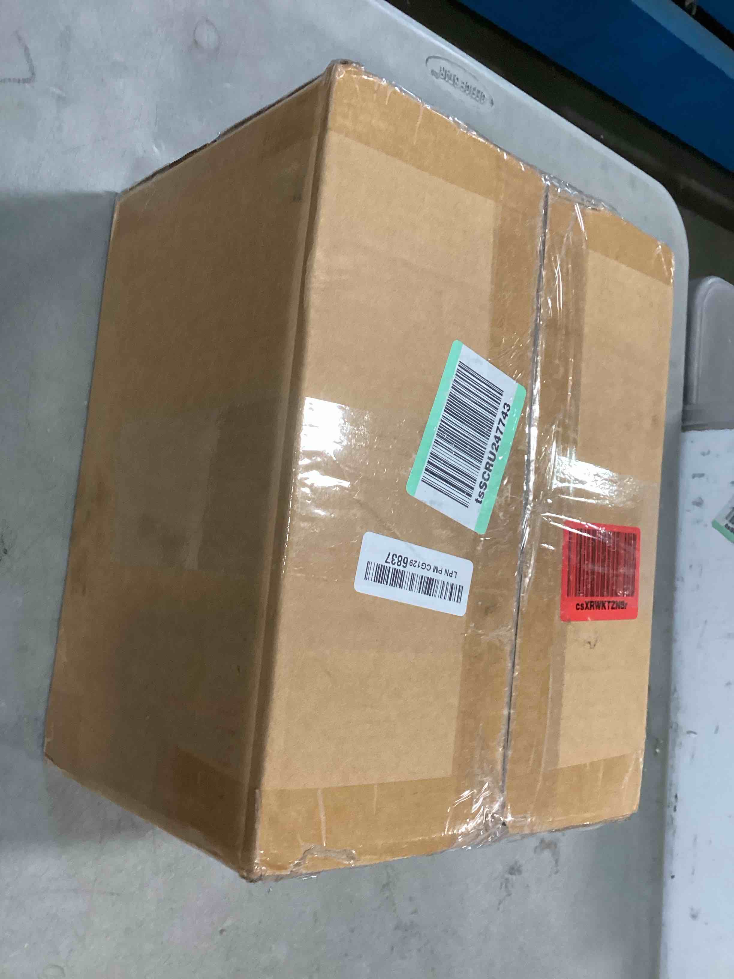 https://s3.amazonaws.com/lotting-images-prod/bidfta/BLU6495145_1719847516838.jpeg