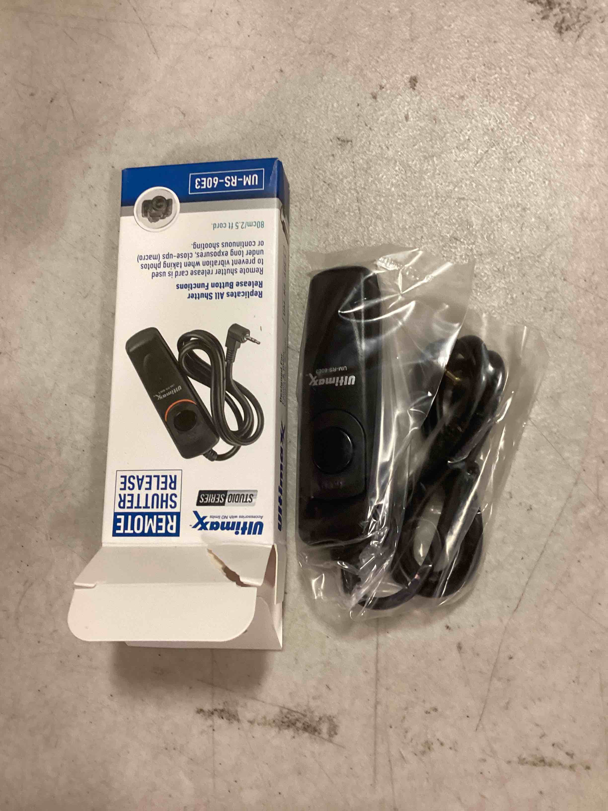 https://s3.amazonaws.com/lotting-images-prod/bidfta/BLU6495967_1719593464957.jpeg