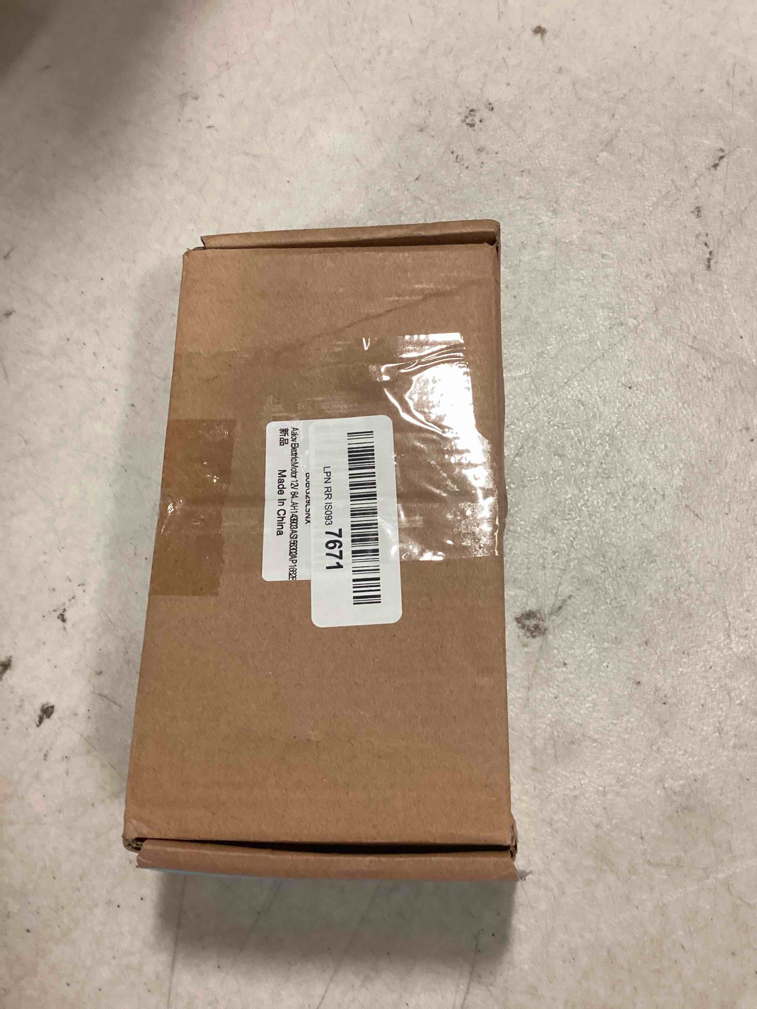 https://s3.amazonaws.com/lotting-images-prod/bidfta/BLU6496032_1719600447995.jpeg