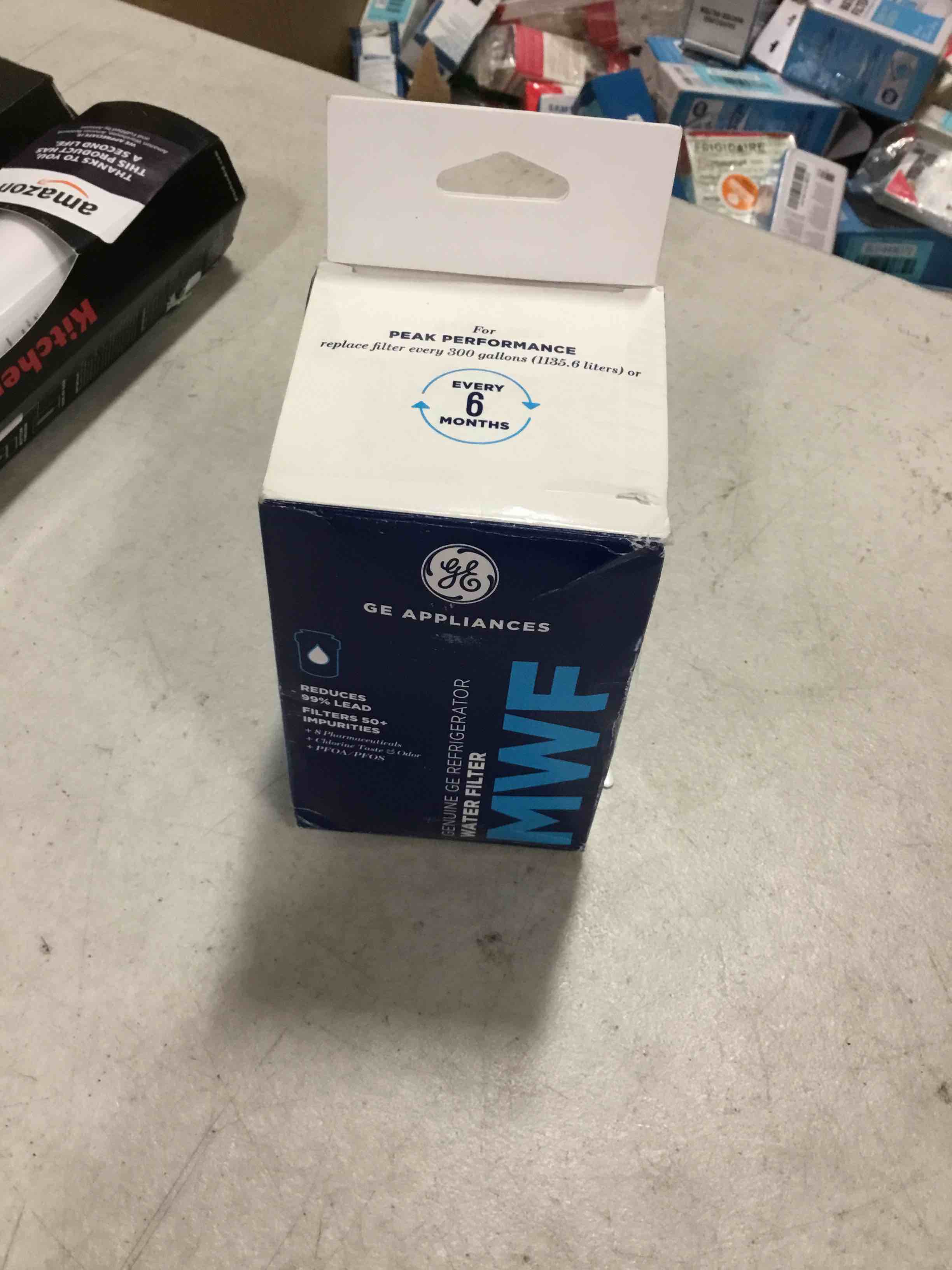 https://s3.amazonaws.com/lotting-images-prod/bidfta/BLU6496472_1719934898981.jpeg