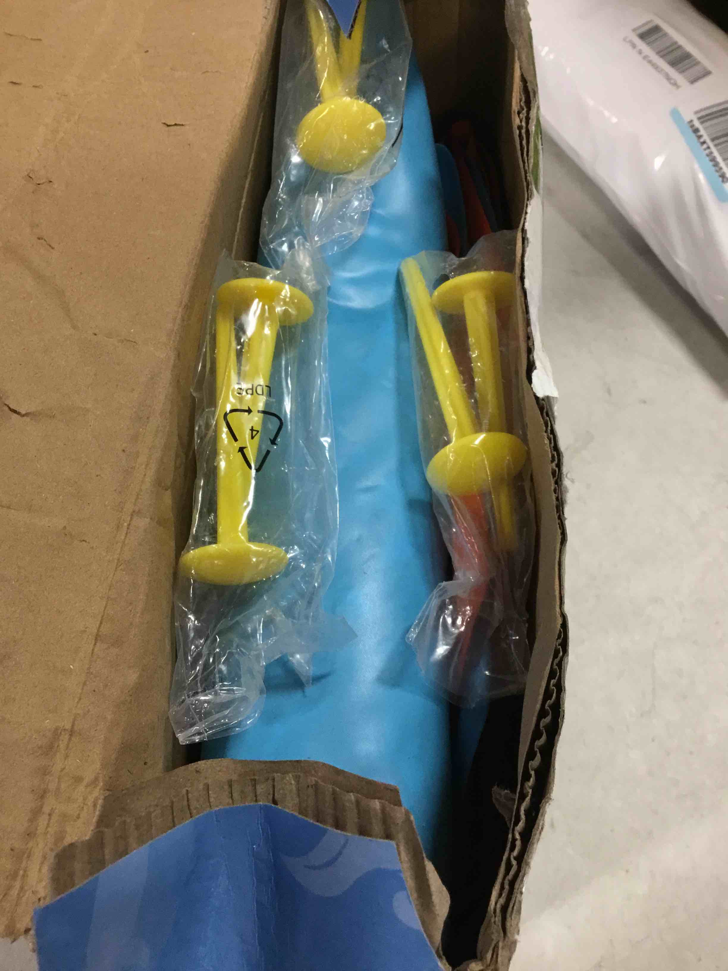 https://s3.amazonaws.com/lotting-images-prod/bidfta/BLU6496812_1720028051939.jpeg