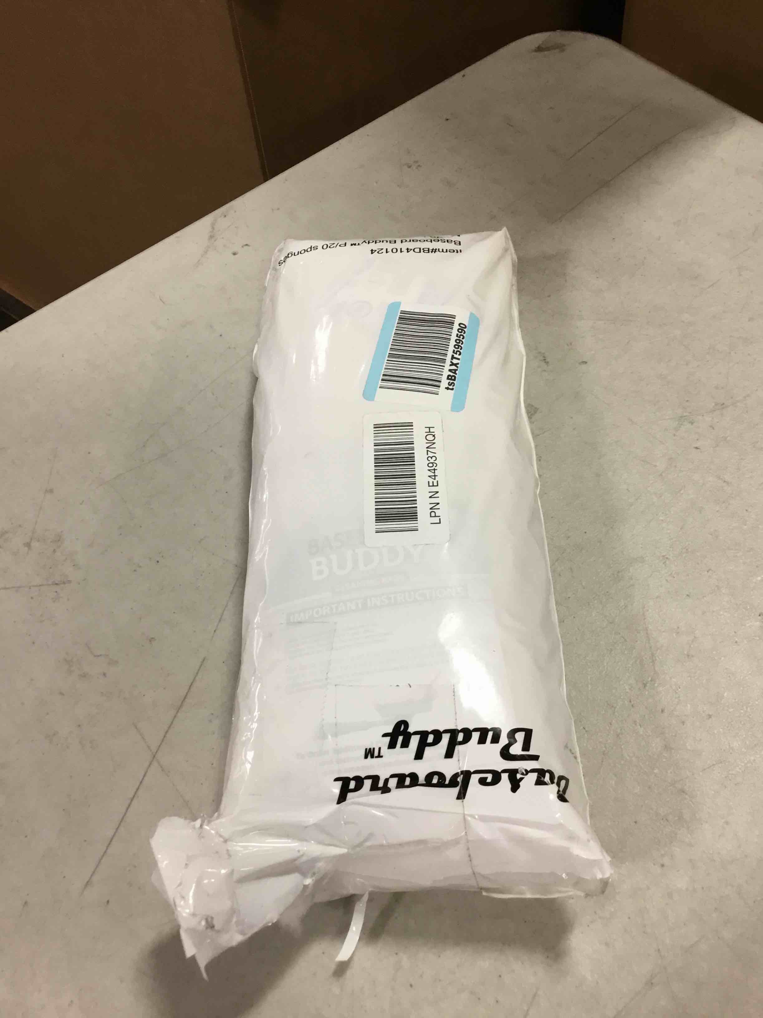 https://s3.amazonaws.com/lotting-images-prod/bidfta/BLU6496813_1720028114641.jpeg