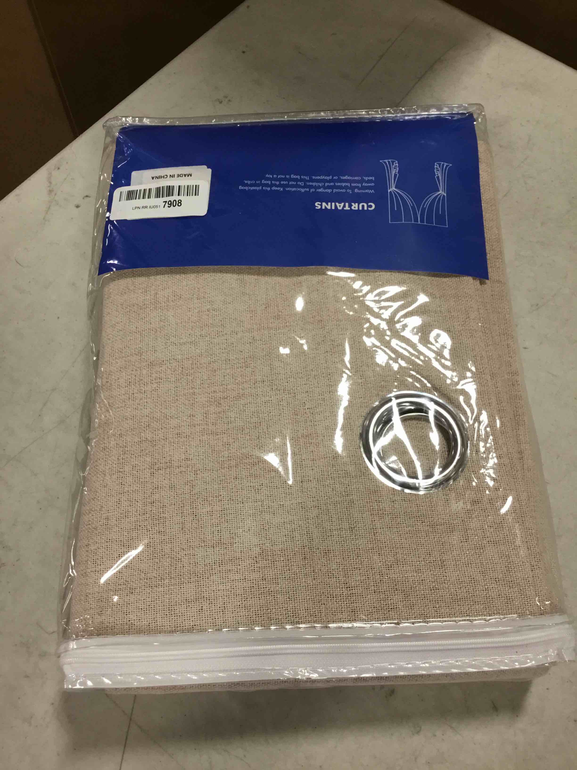 https://s3.amazonaws.com/lotting-images-prod/bidfta/BLU6496829_1720029439642.jpeg