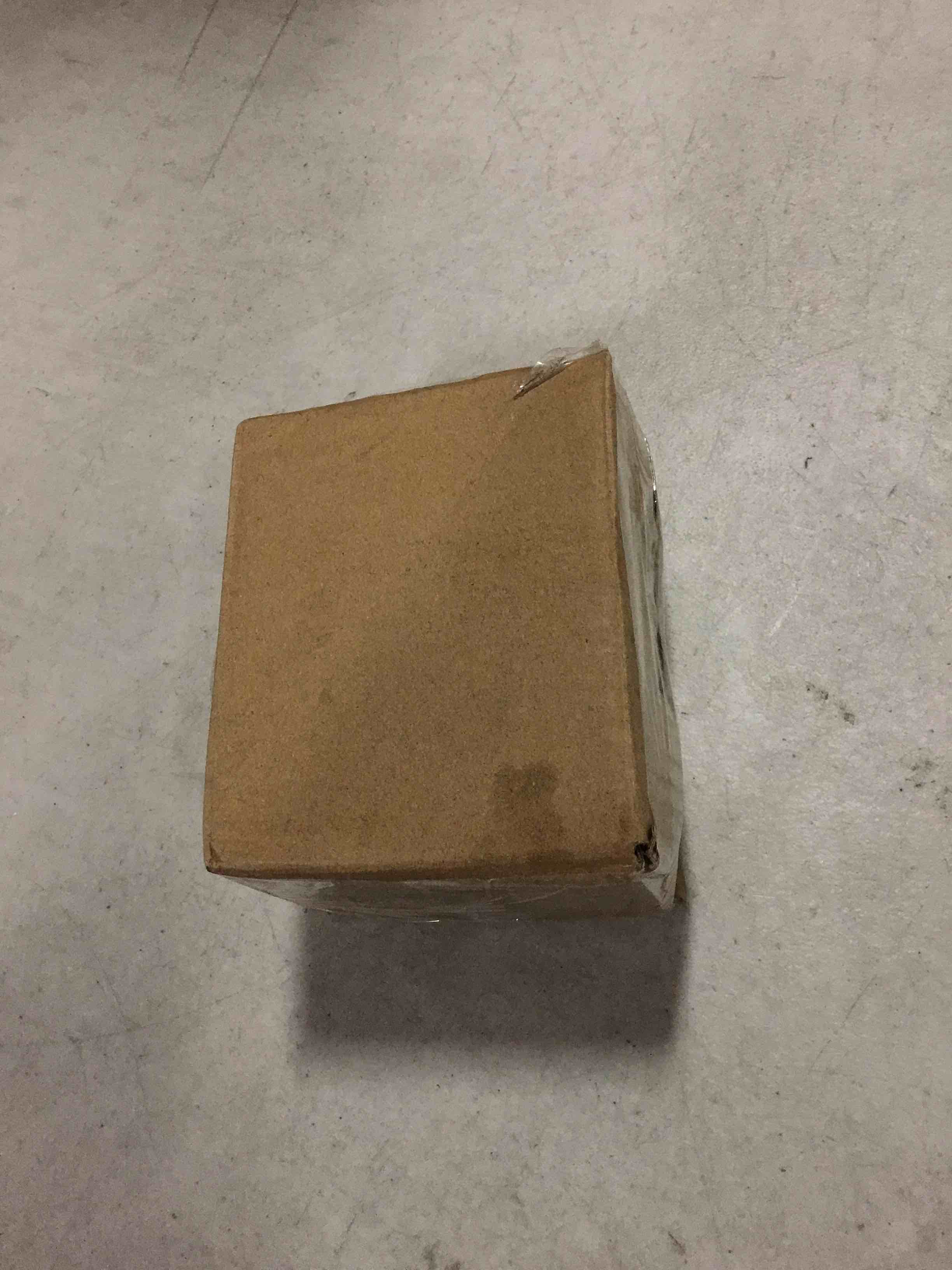 https://s3.amazonaws.com/lotting-images-prod/bidfta/BLU6496855_1720033370460.jpeg