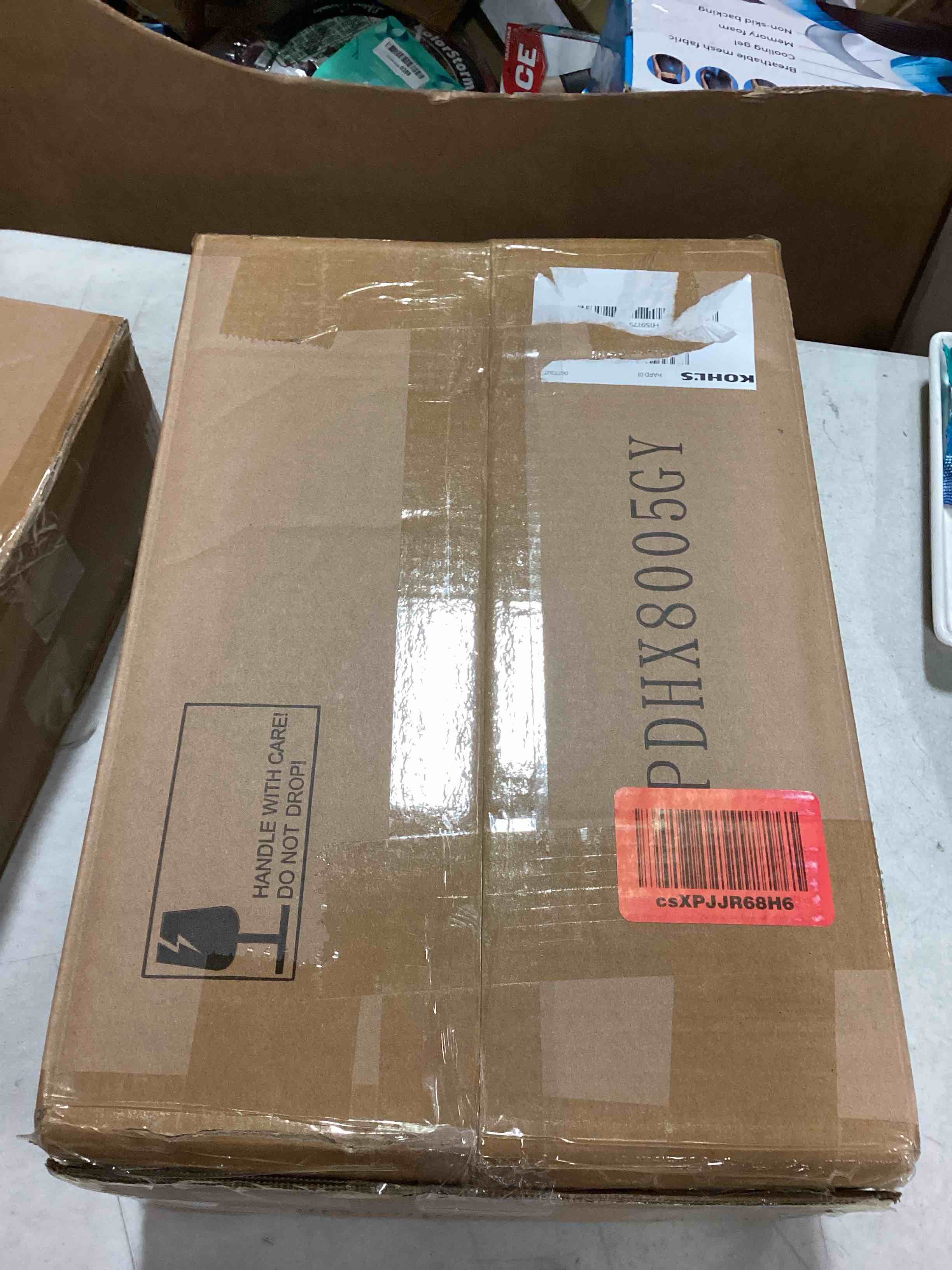 https://s3.amazonaws.com/lotting-images-prod/bidfta/BLU6496919_1720182514223.jpeg