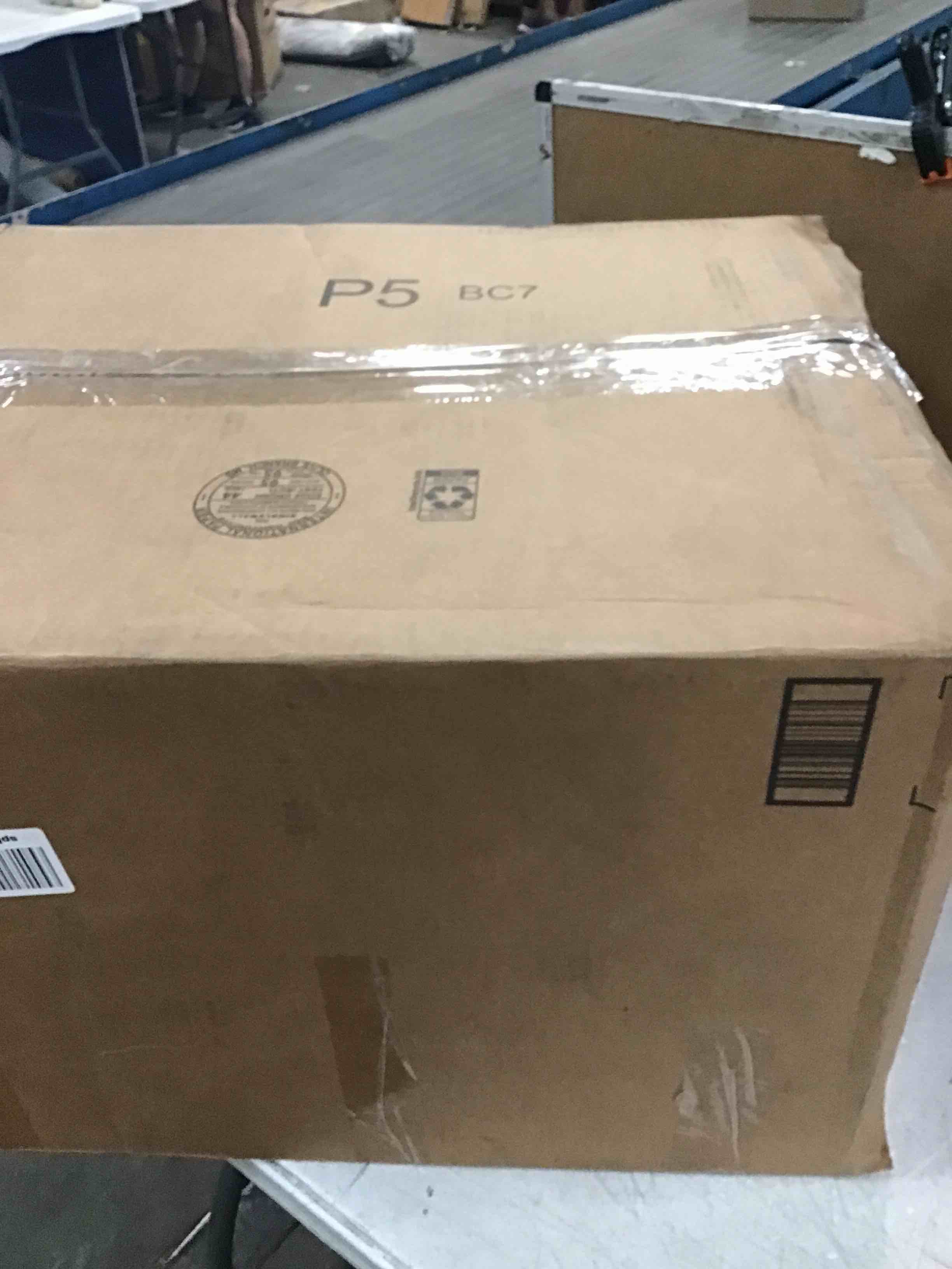 https://s3.amazonaws.com/lotting-images-prod/bidfta/BLU6500049_1717760316318.jpeg