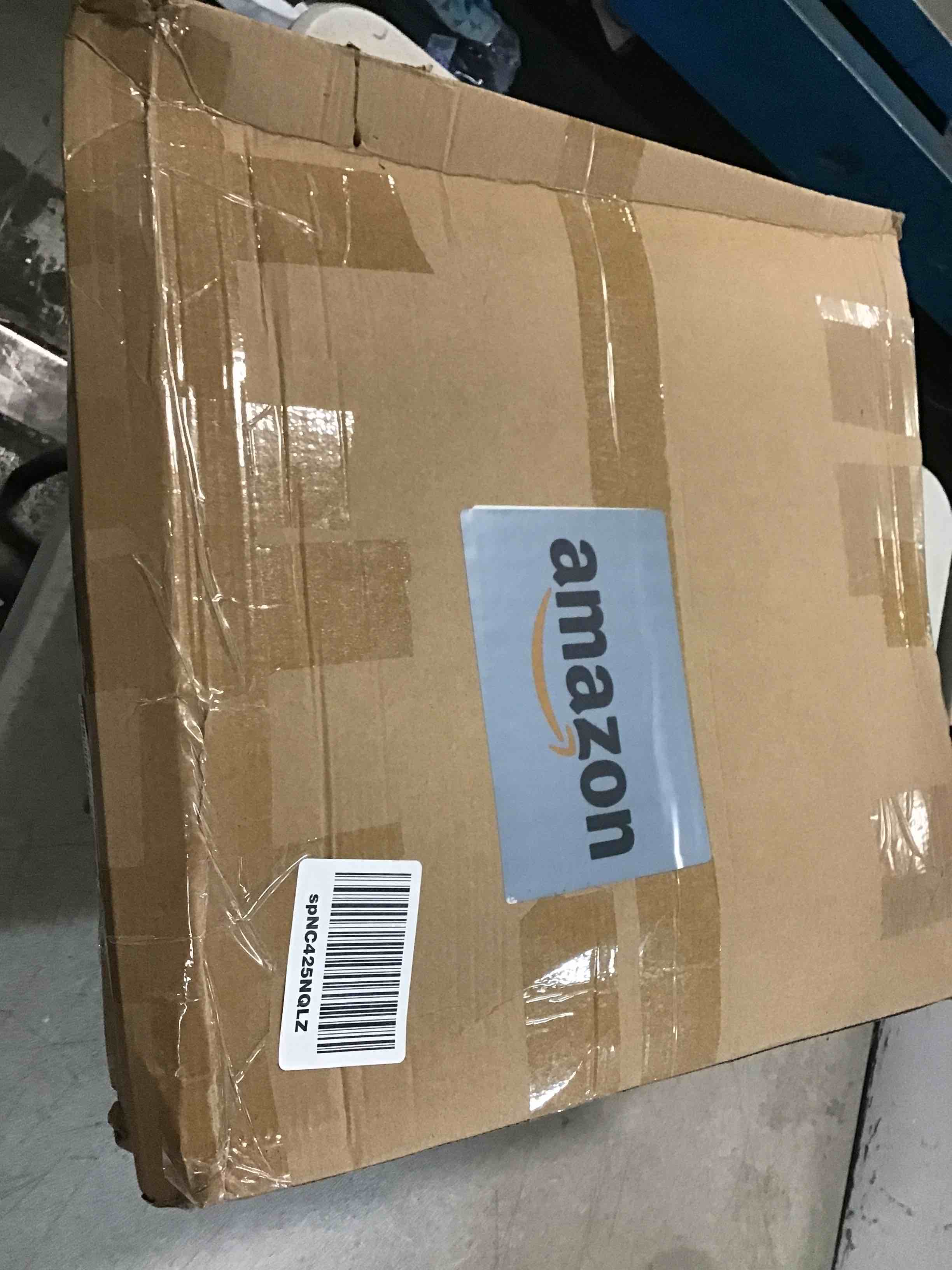 https://s3.amazonaws.com/lotting-images-prod/bidfta/BLU6500379_1718111338958.jpeg