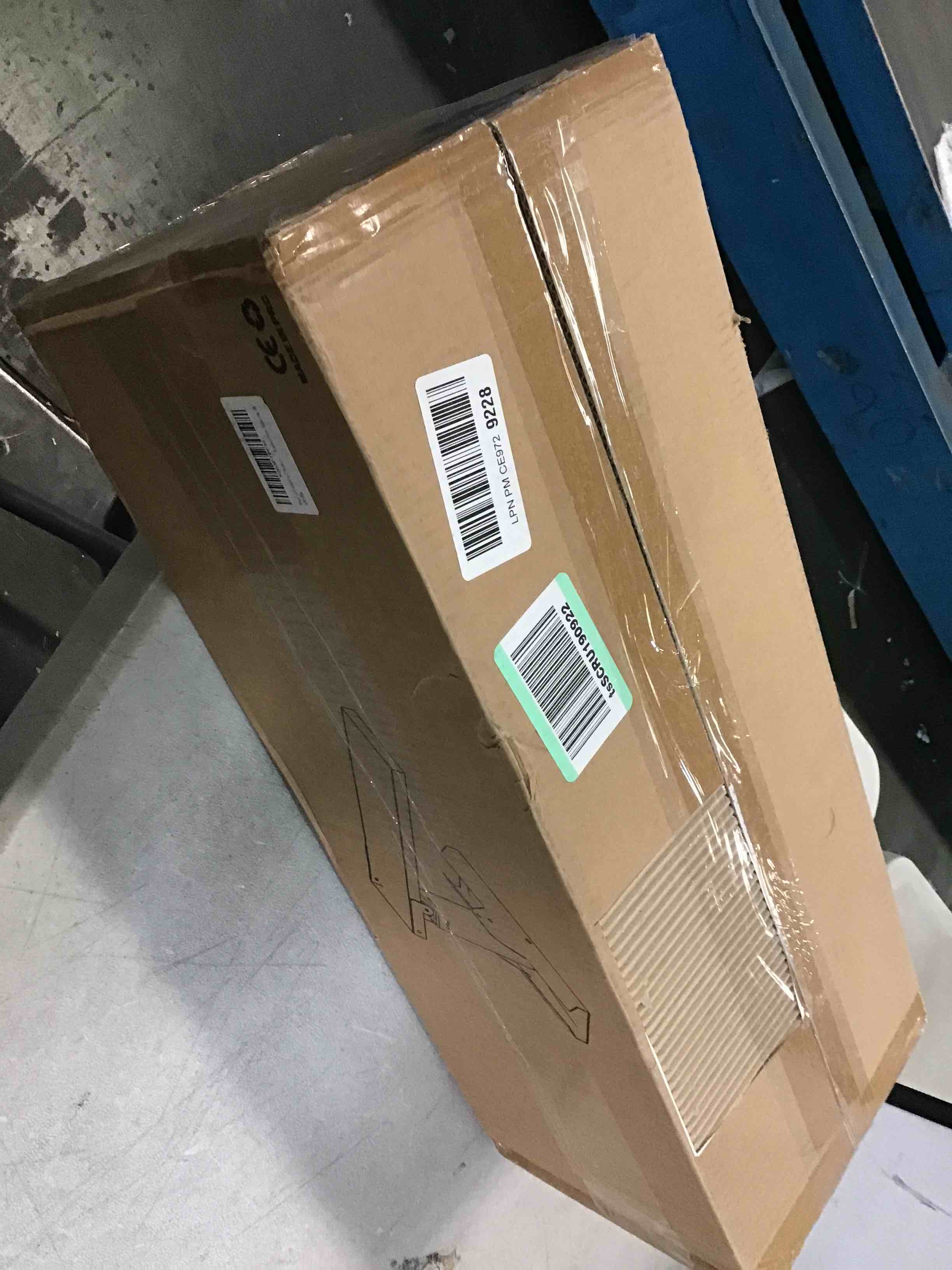 https://s3.amazonaws.com/lotting-images-prod/bidfta/BLU6500480_1718126494481.jpeg