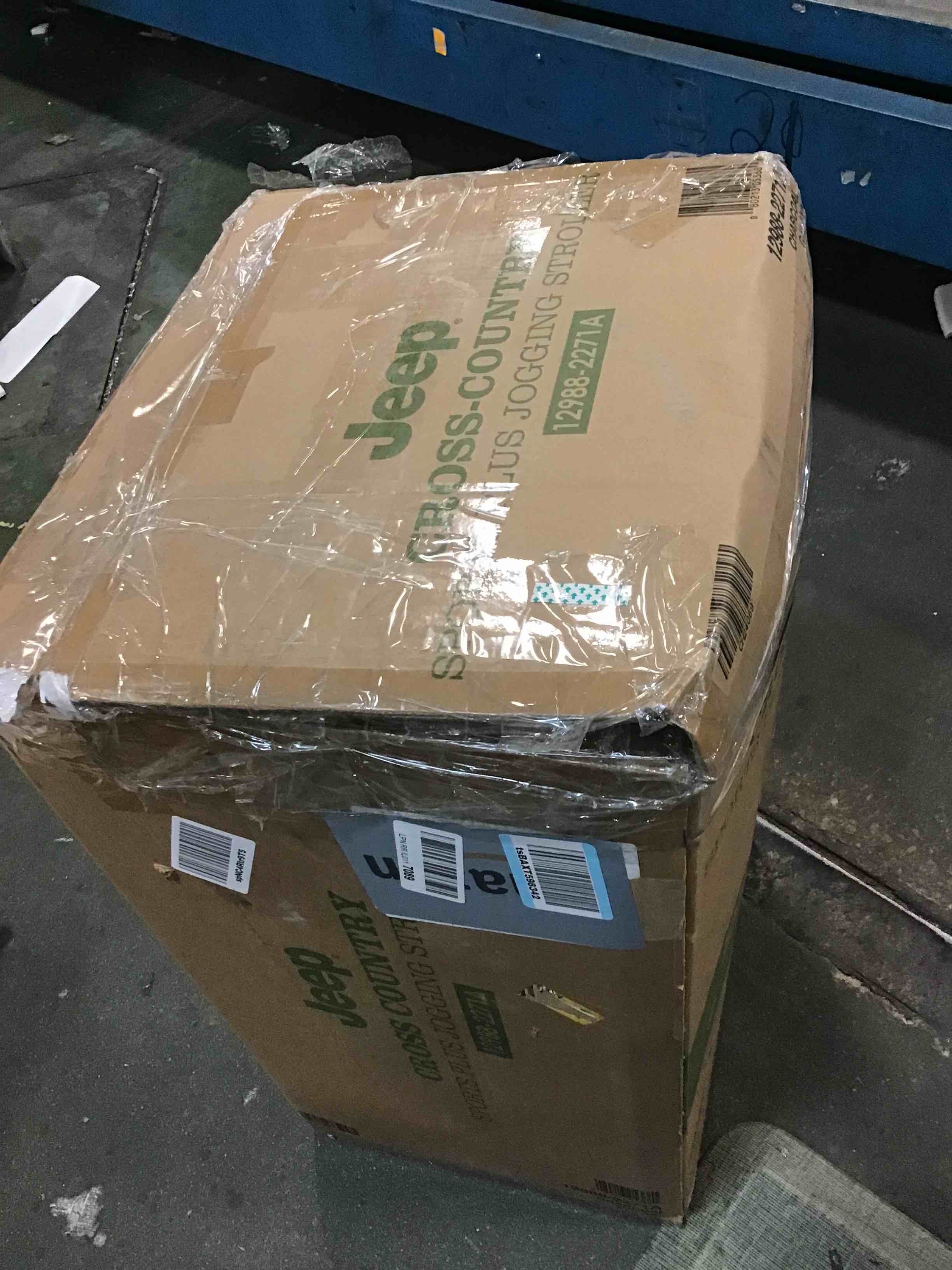 https://s3.amazonaws.com/lotting-images-prod/bidfta/BLU6500914_1718286645215.jpeg