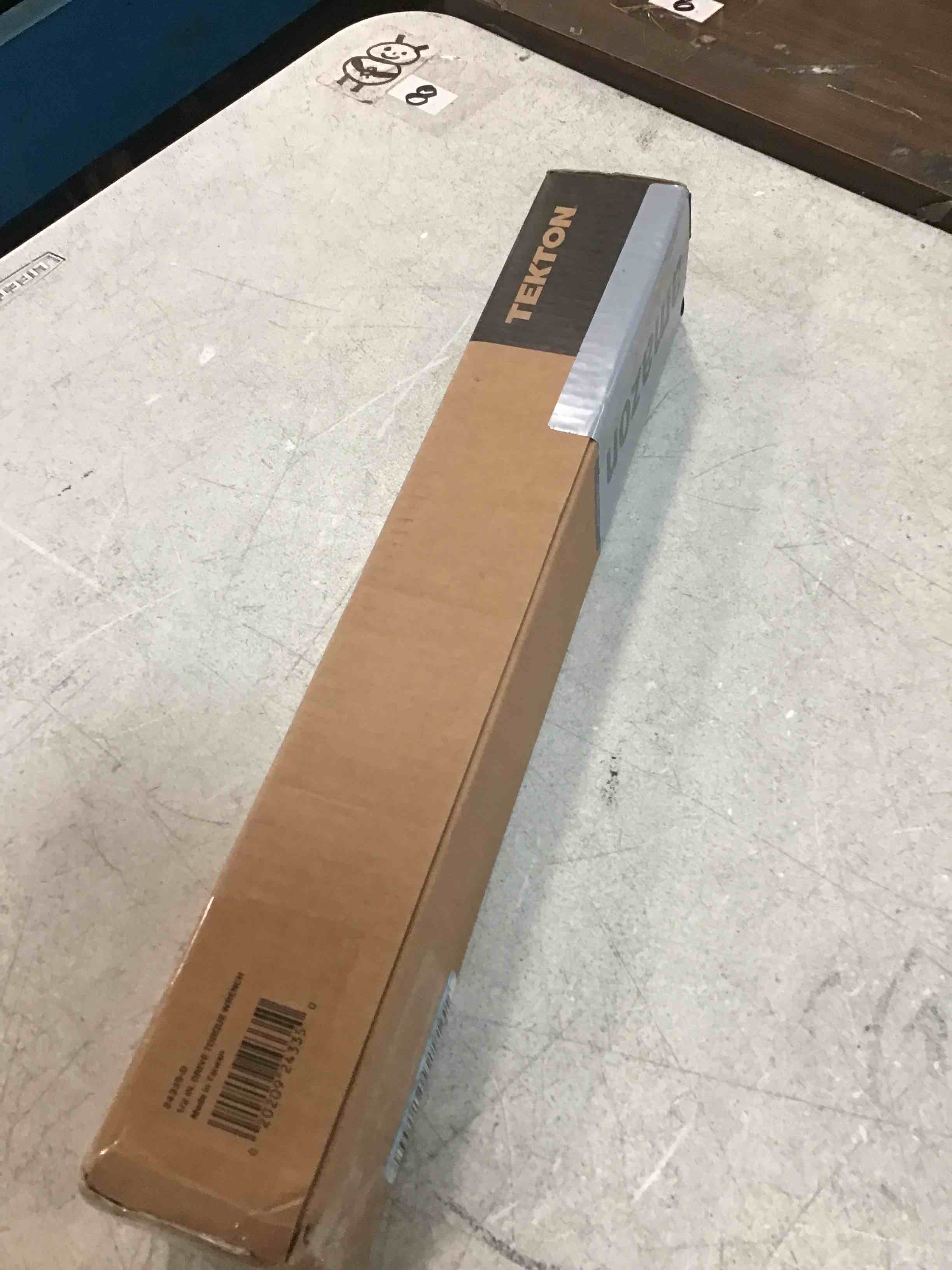 https://s3.amazonaws.com/lotting-images-prod/bidfta/BLU6501023_1718304246179.jpeg