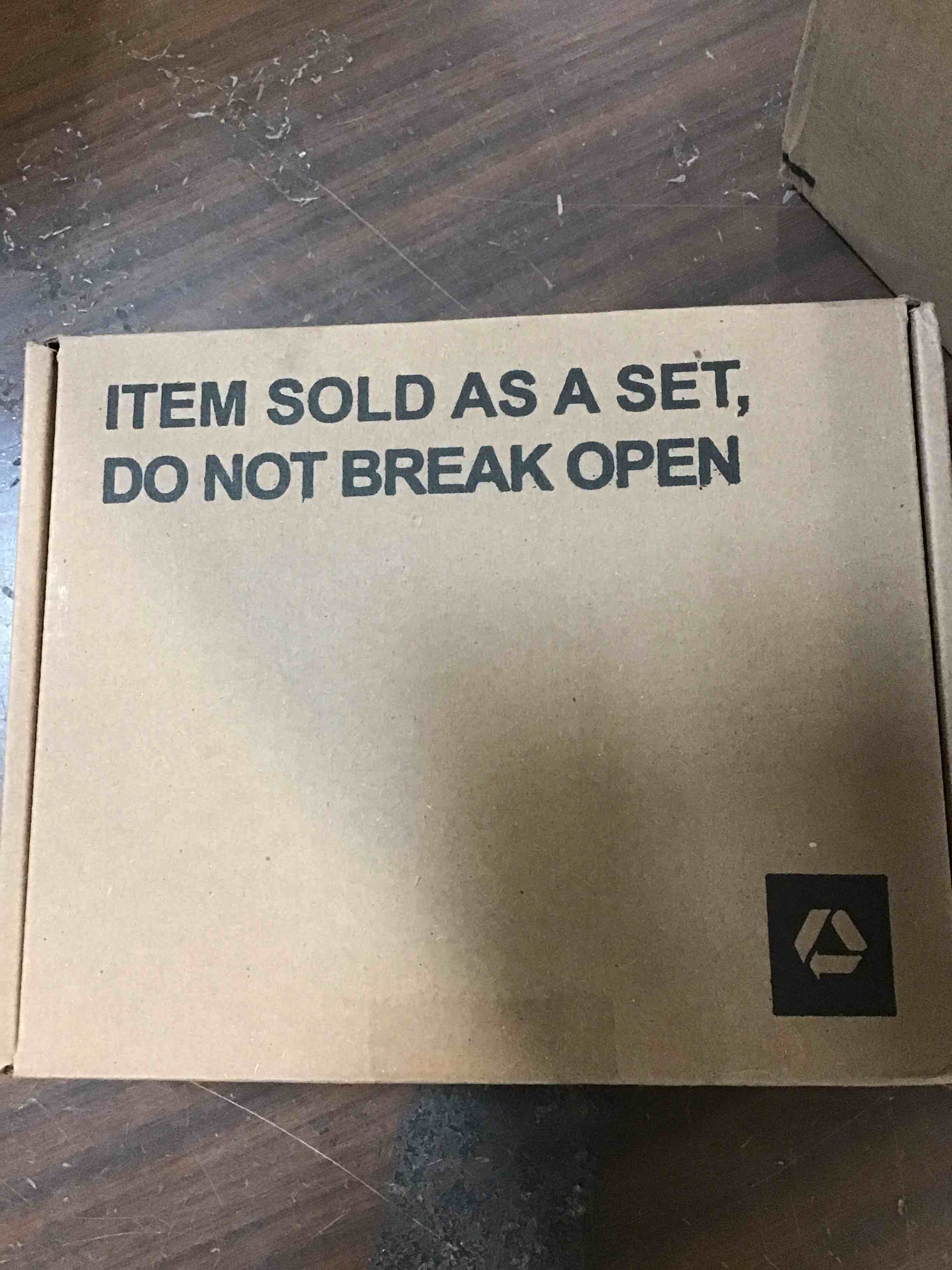 https://s3.amazonaws.com/lotting-images-prod/bidfta/BLU6501140_1718370800066.jpeg
