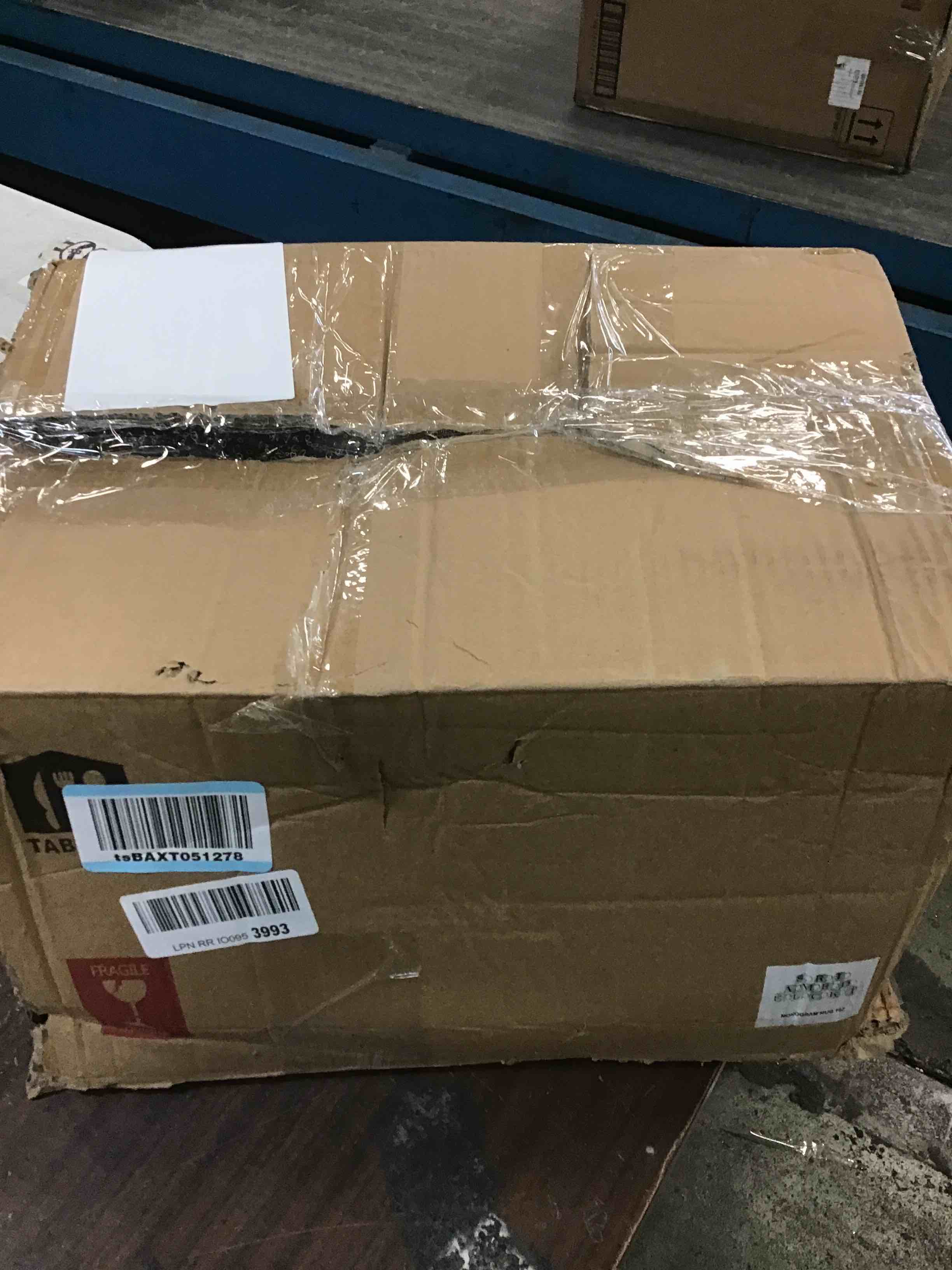 https://s3.amazonaws.com/lotting-images-prod/bidfta/BLU6501153_1718371977993.jpeg