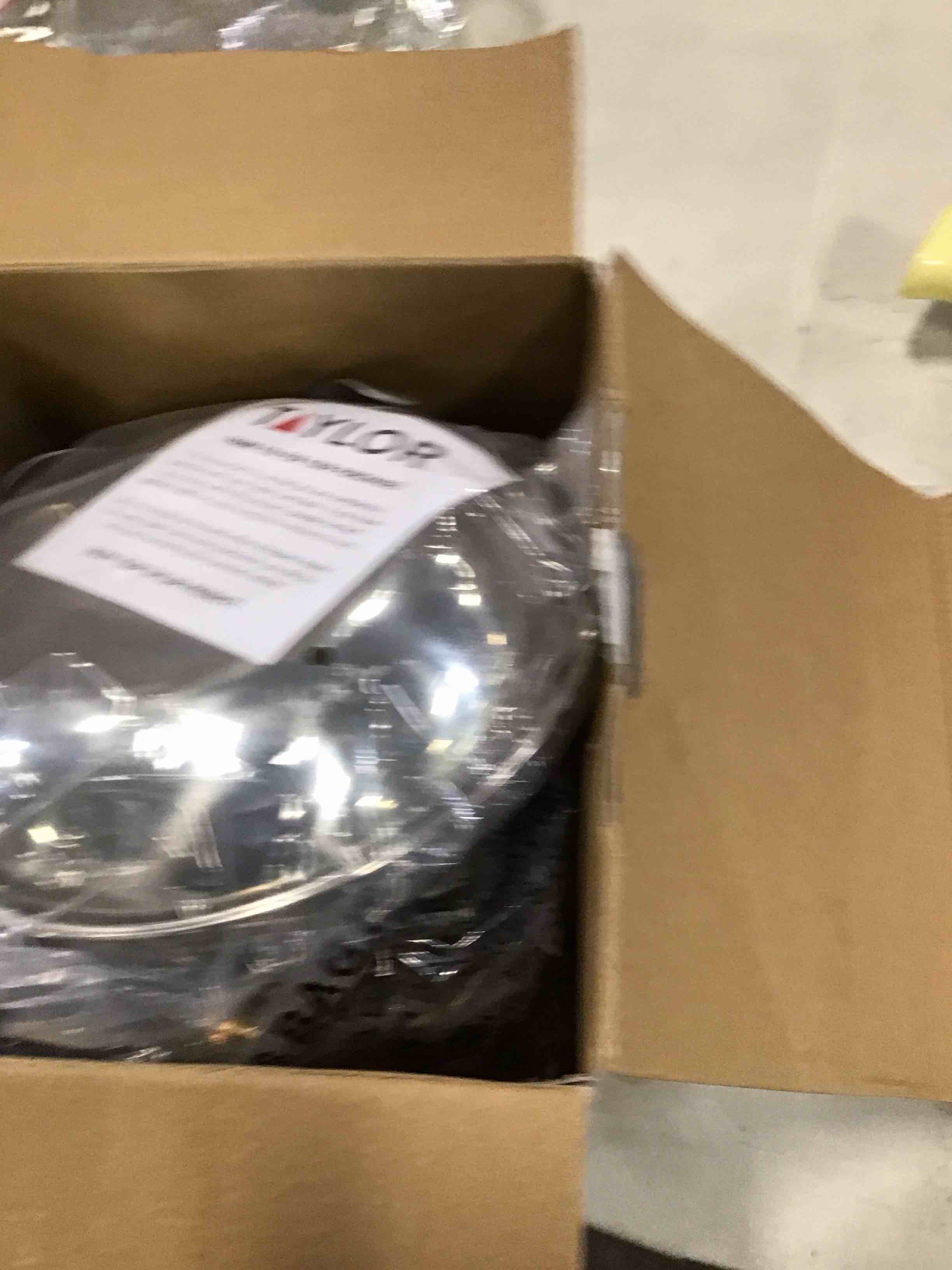 https://s3.amazonaws.com/lotting-images-prod/bidfta/BLU6503136_1717167646926.jpeg