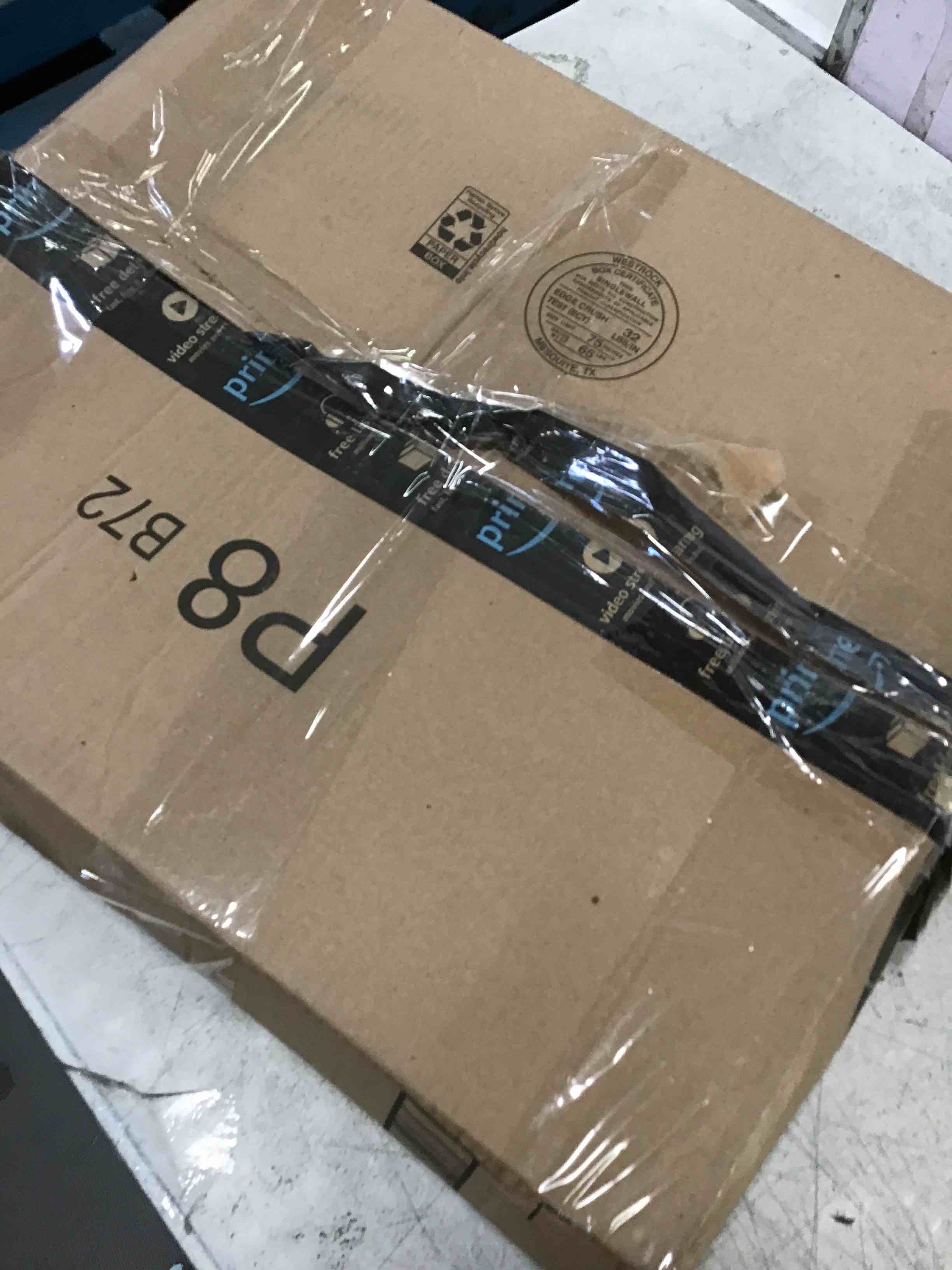 https://s3.amazonaws.com/lotting-images-prod/bidfta/BLU6505393_1718214752040.jpeg