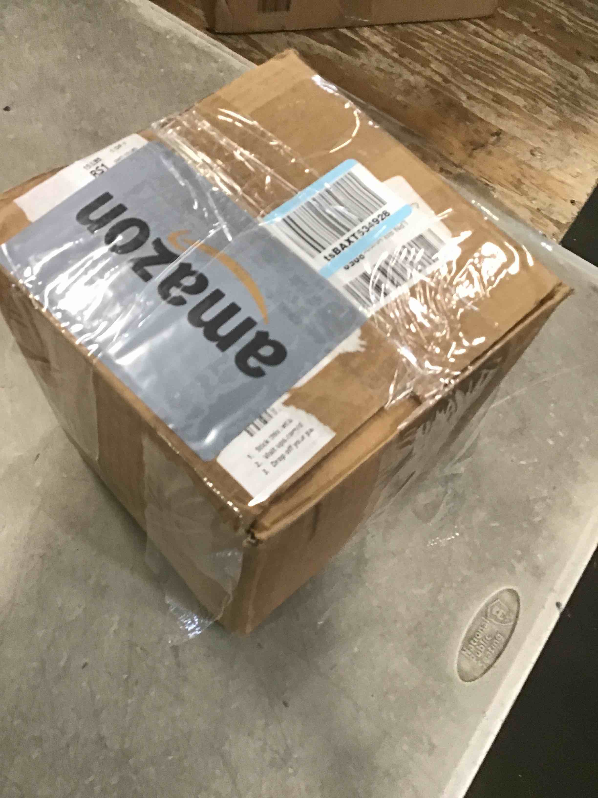 https://s3.amazonaws.com/lotting-images-prod/bidfta/BLU6505622_1718291804847.jpeg