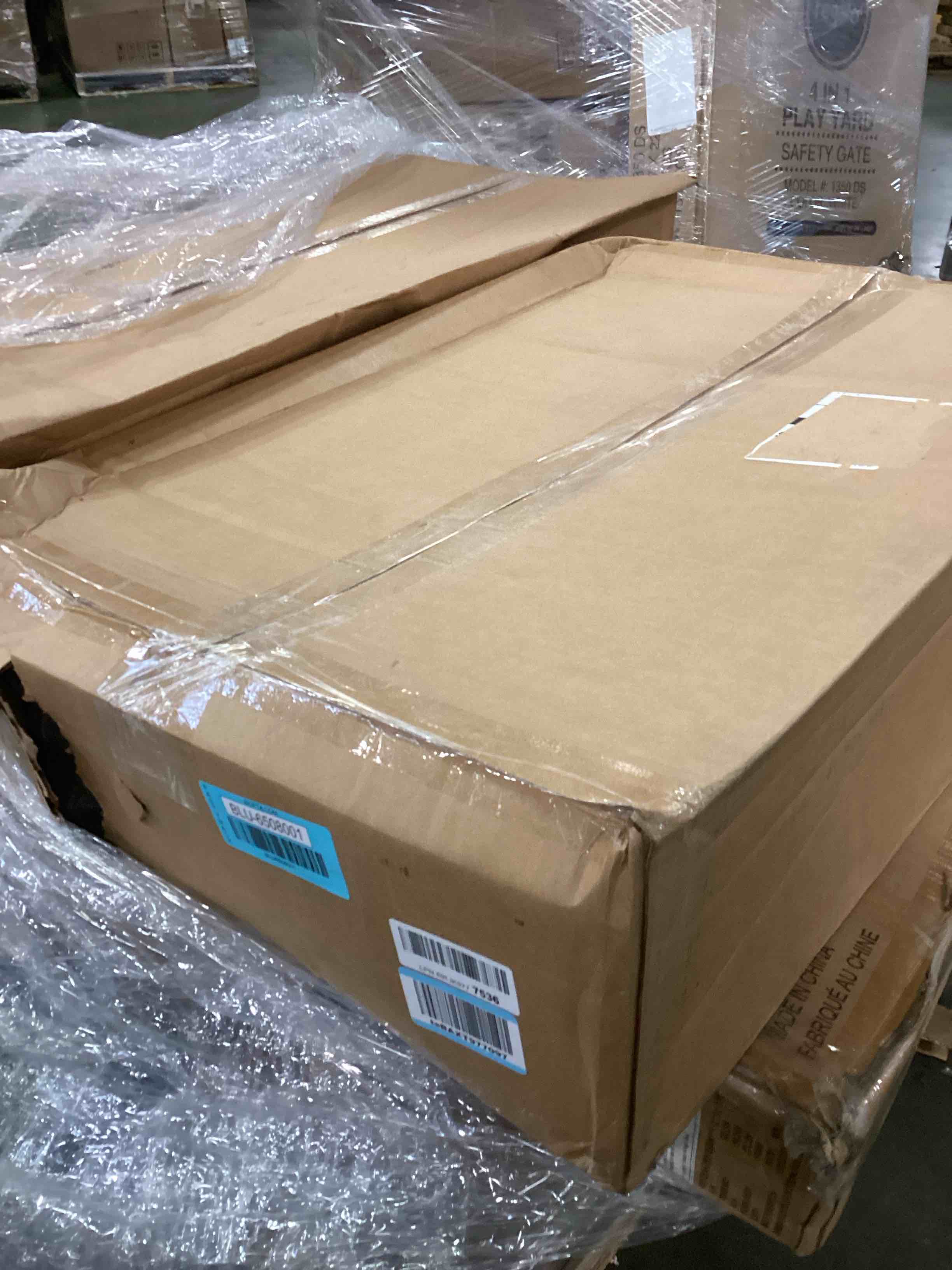 https://s3.amazonaws.com/lotting-images-prod/bidfta/BLU6508001_1717588983826.jpeg