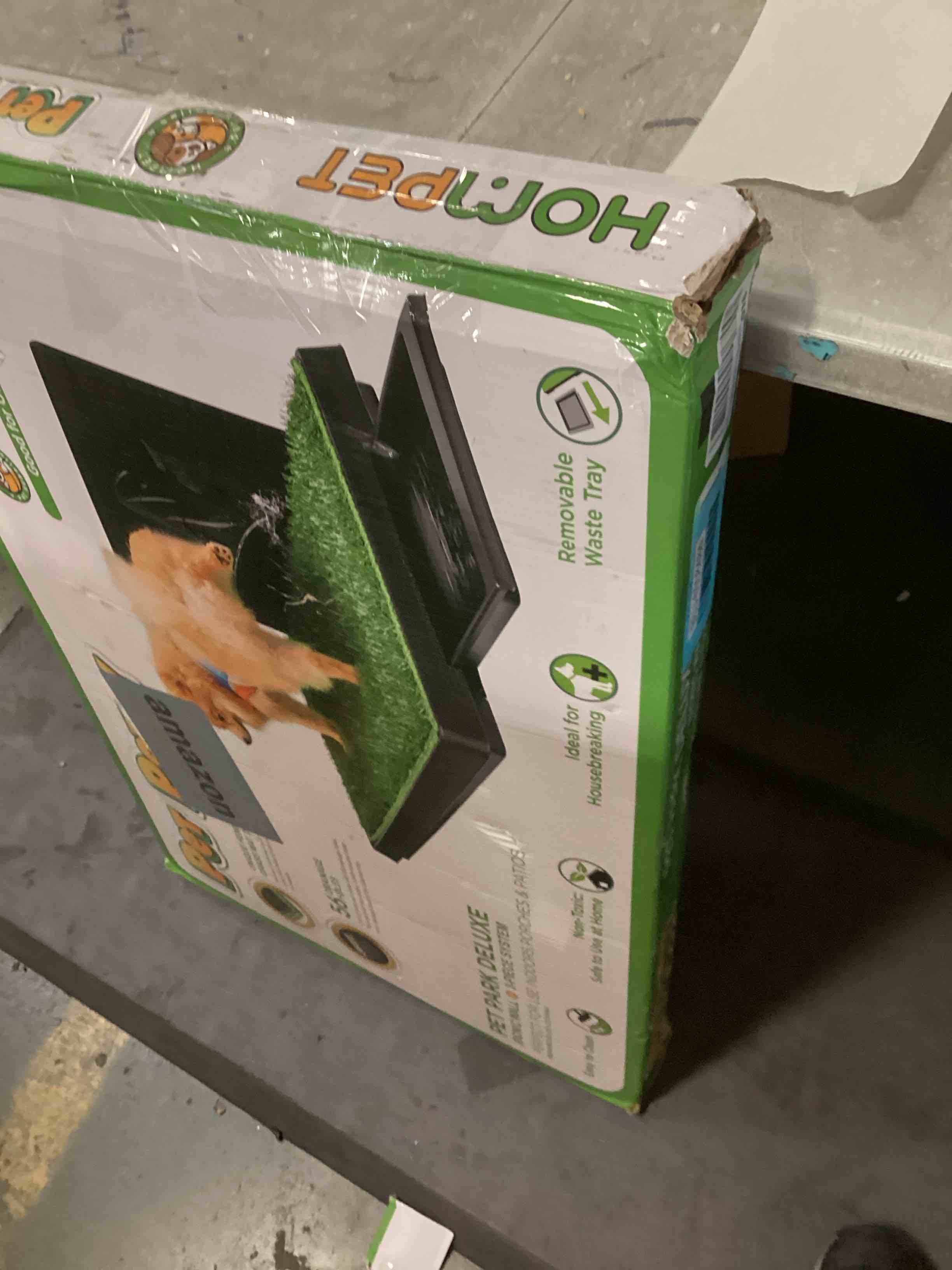 https://s3.amazonaws.com/lotting-images-prod/bidfta/BLU6508484_1717759128842.jpeg