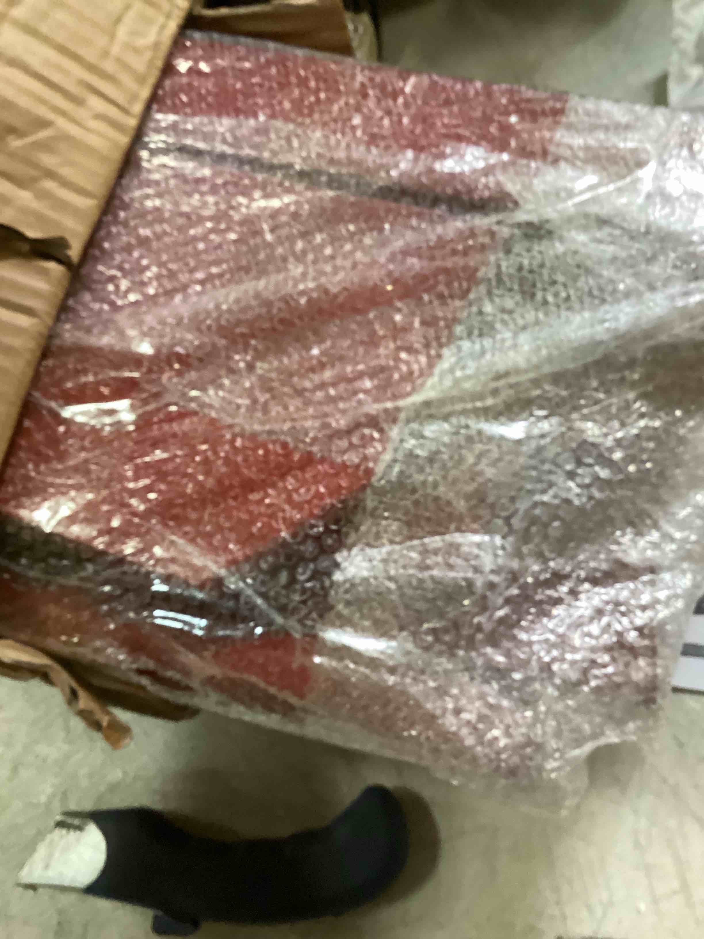 https://s3.amazonaws.com/lotting-images-prod/bidfta/BLU6508769_1718029689062.jpeg