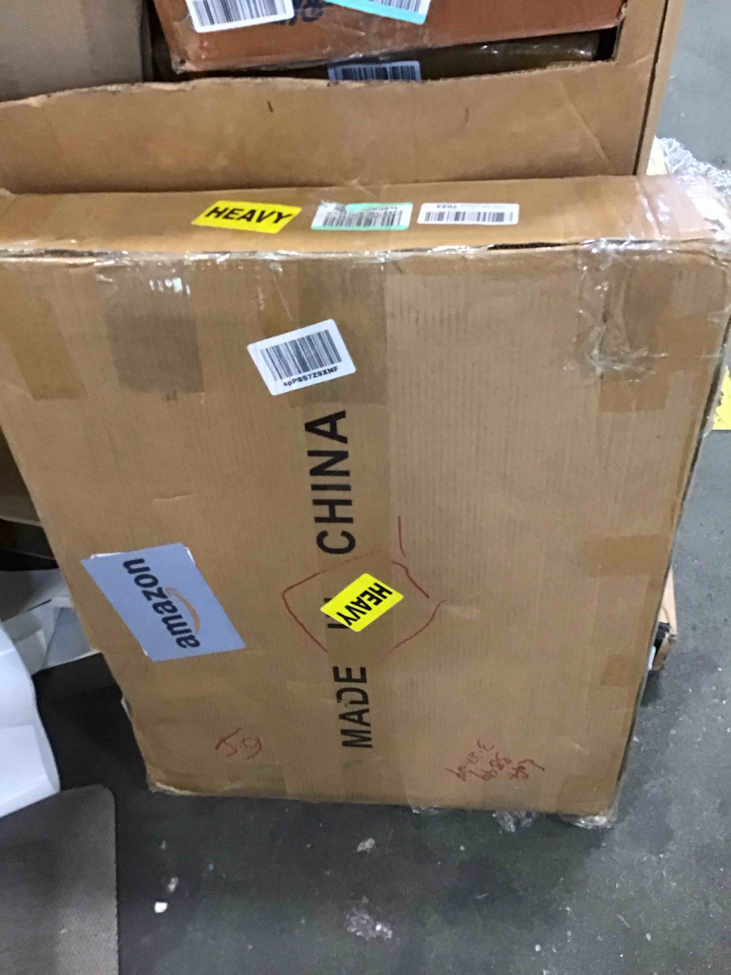 https://s3.amazonaws.com/lotting-images-prod/bidfta/BLU6509324_1718109404409.jpeg