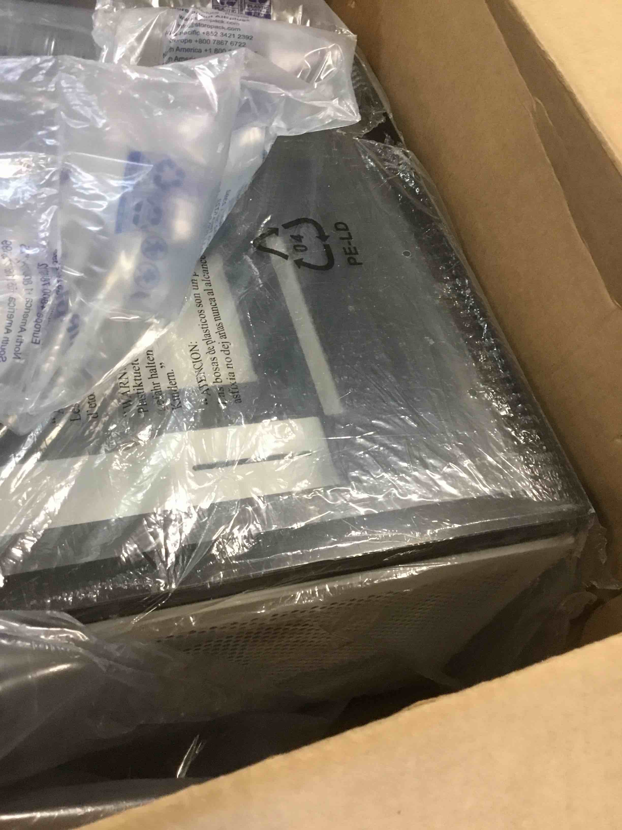 https://s3.amazonaws.com/lotting-images-prod/bidfta/BLU6509430_1718122258386.jpeg