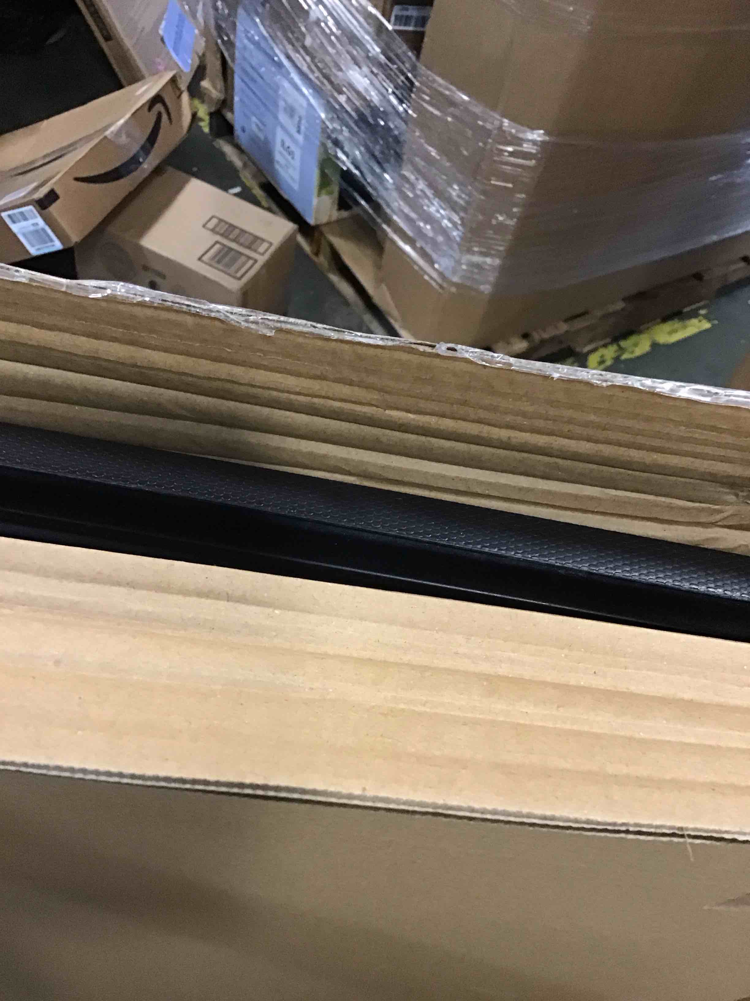 https://s3.amazonaws.com/lotting-images-prod/bidfta/BLU6509576_1718197080968.jpeg