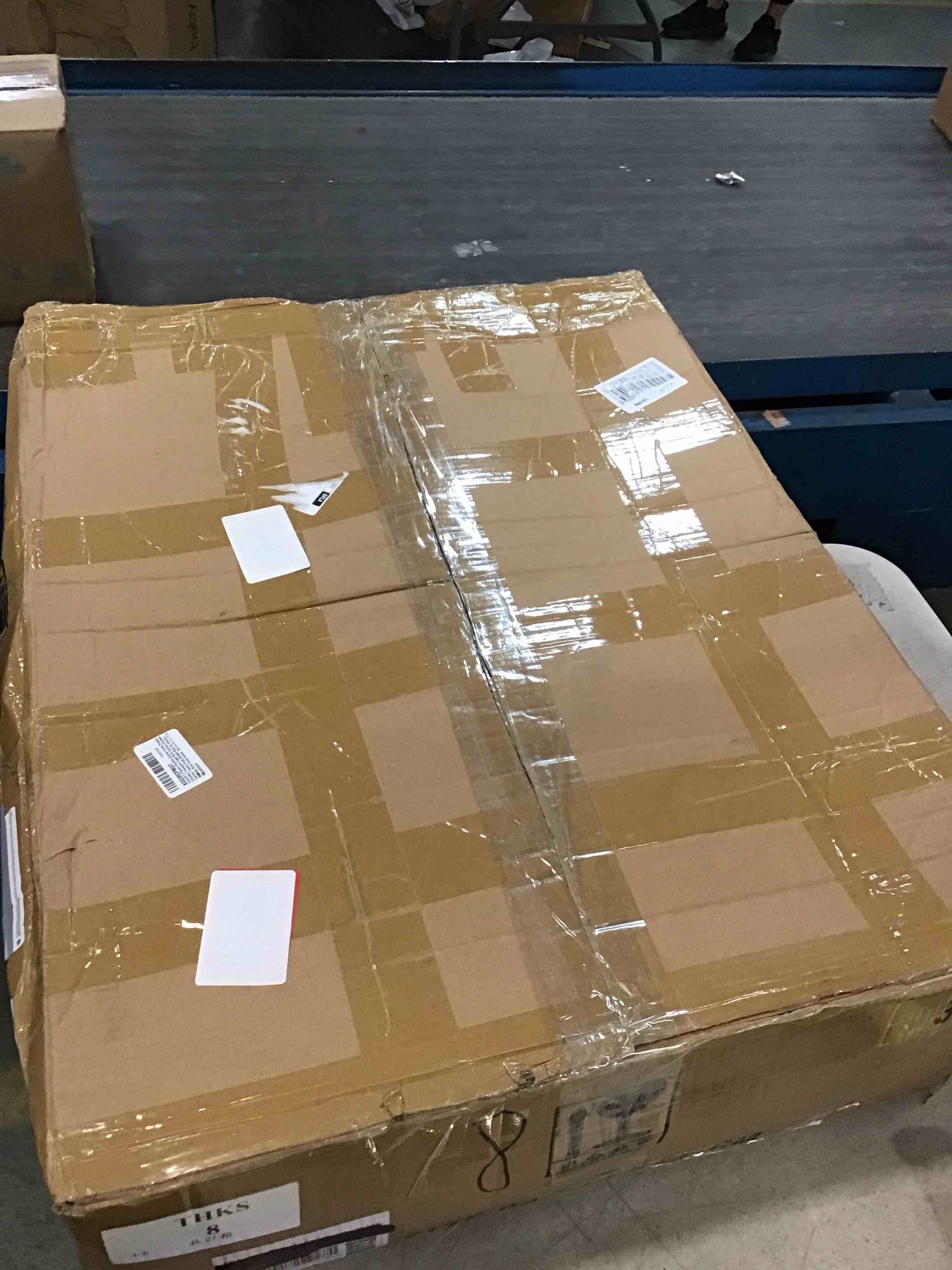 https://s3.amazonaws.com/lotting-images-prod/bidfta/BLU6509920_1718296223963.jpeg