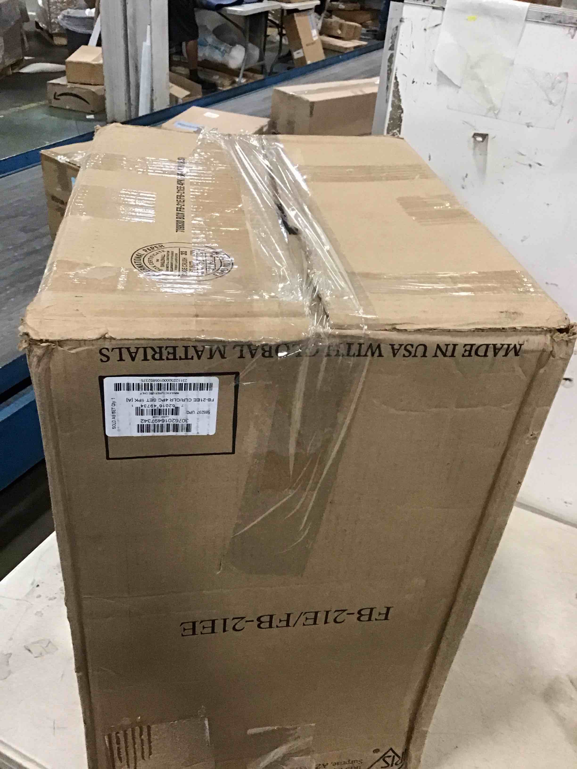 https://s3.amazonaws.com/lotting-images-prod/bidfta/BLU6509921_1718296337229.jpeg