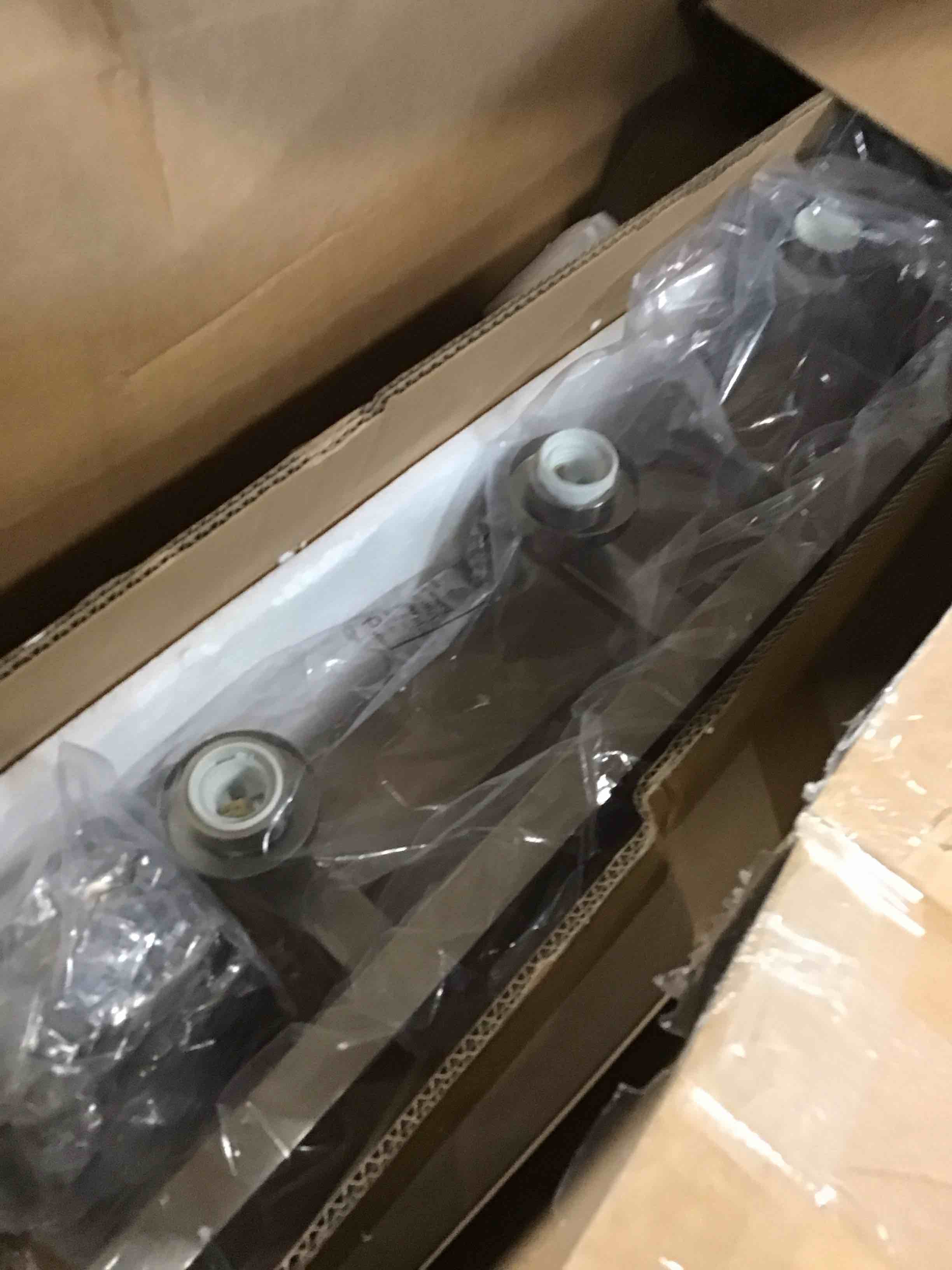 https://s3.amazonaws.com/lotting-images-prod/bidfta/BLU6509995_1718308095630.jpeg