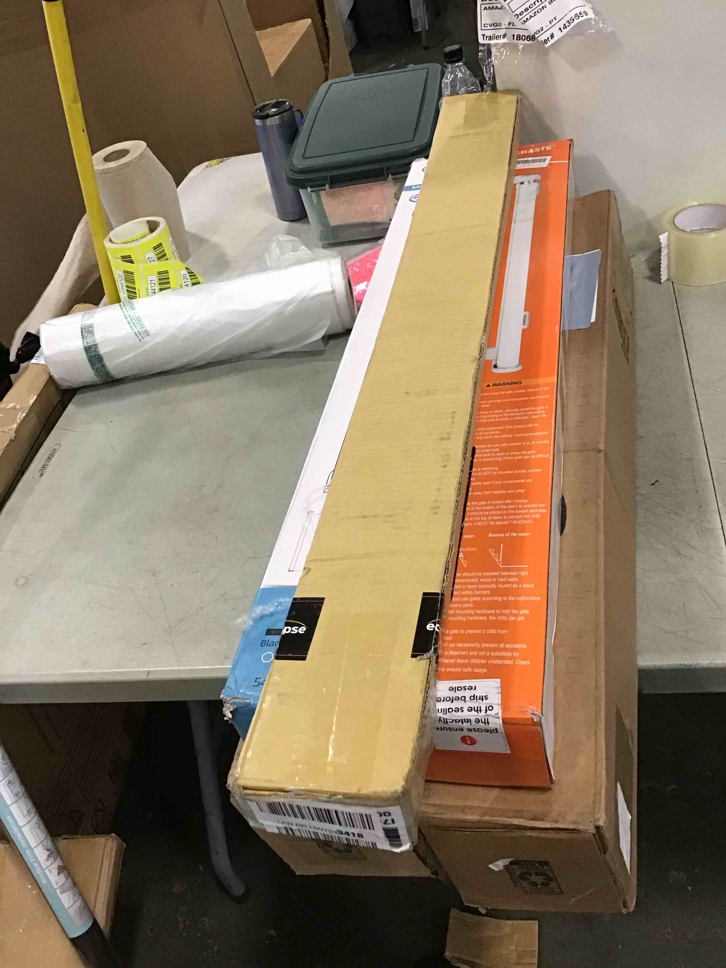 assorted miscellaneous include of baby gate,cordless and more 