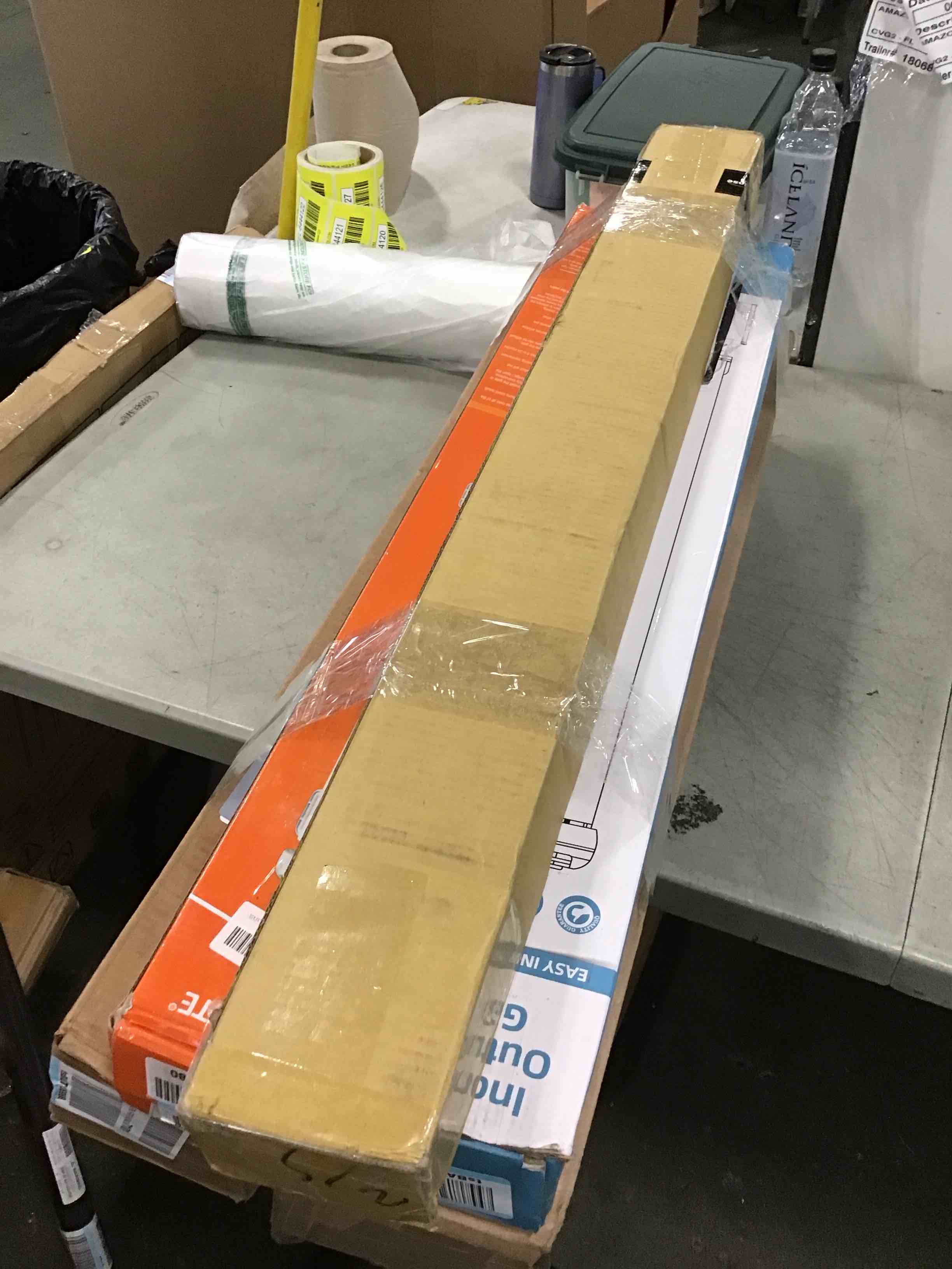 https://s3.amazonaws.com/lotting-images-prod/bidfta/BLU6510060_1718369452918.jpeg