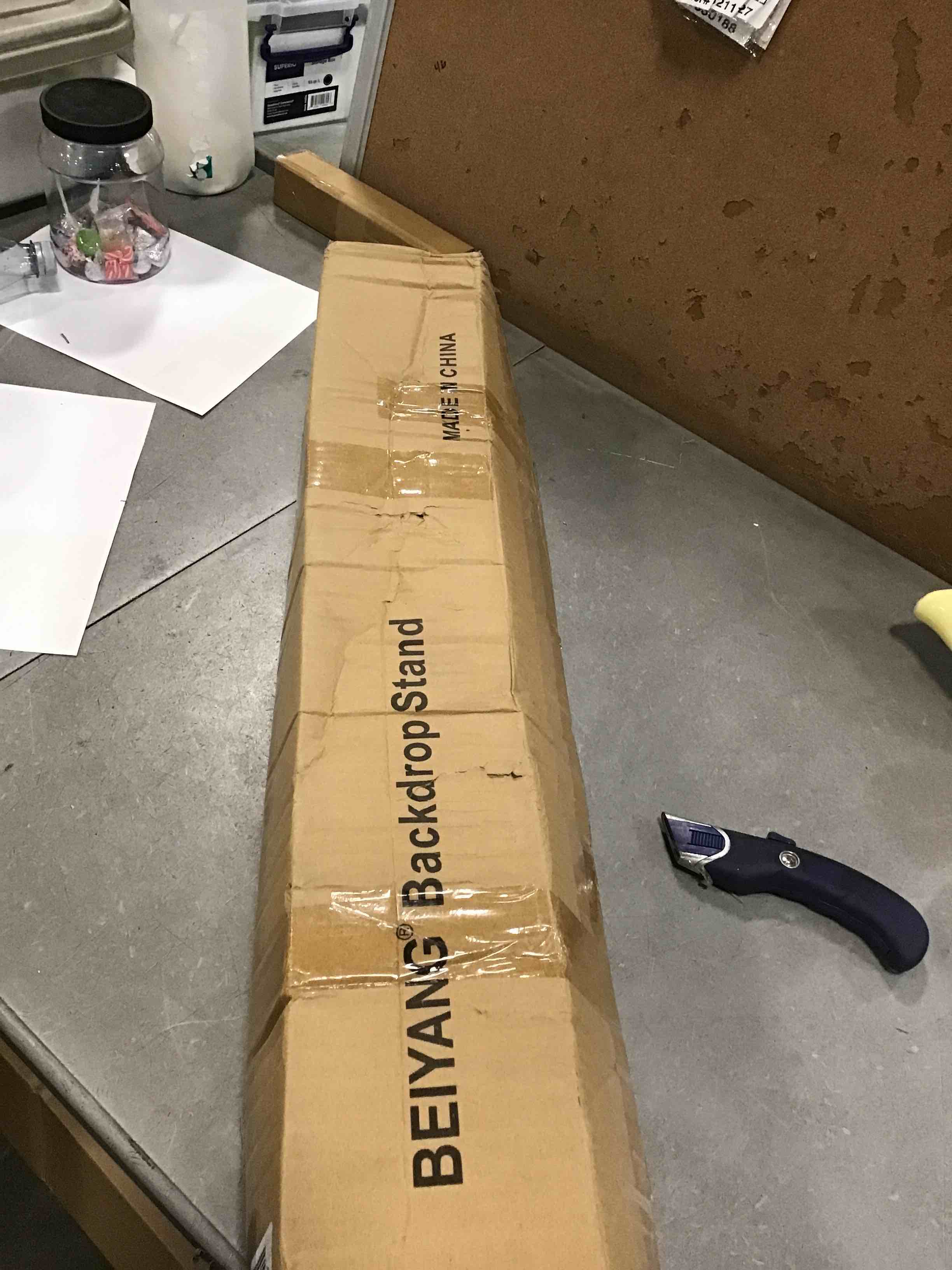 https://s3.amazonaws.com/lotting-images-prod/bidfta/BLU6512043_1718941828223.jpeg