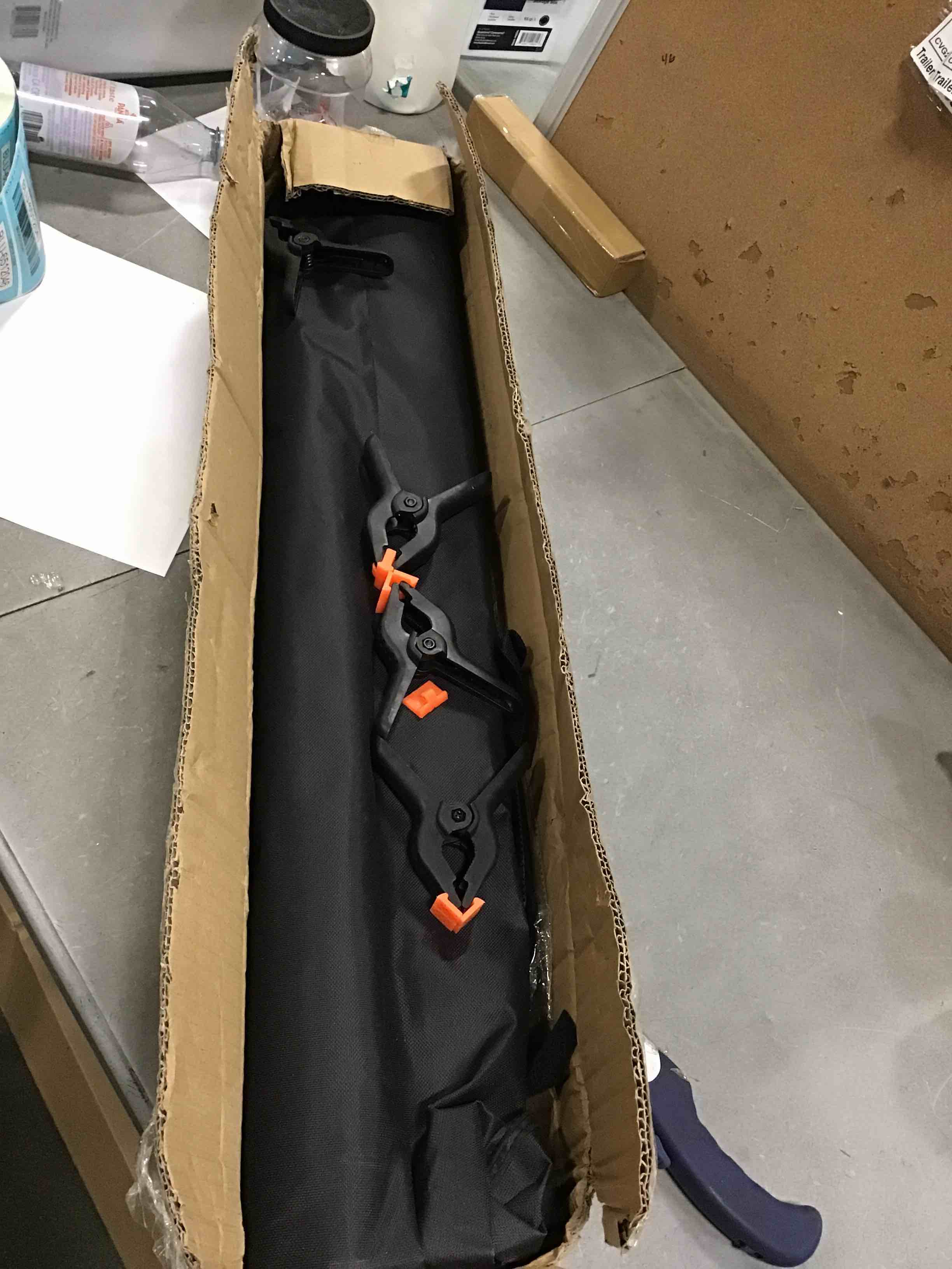 https://s3.amazonaws.com/lotting-images-prod/bidfta/BLU6512043_1718941854862.jpeg
