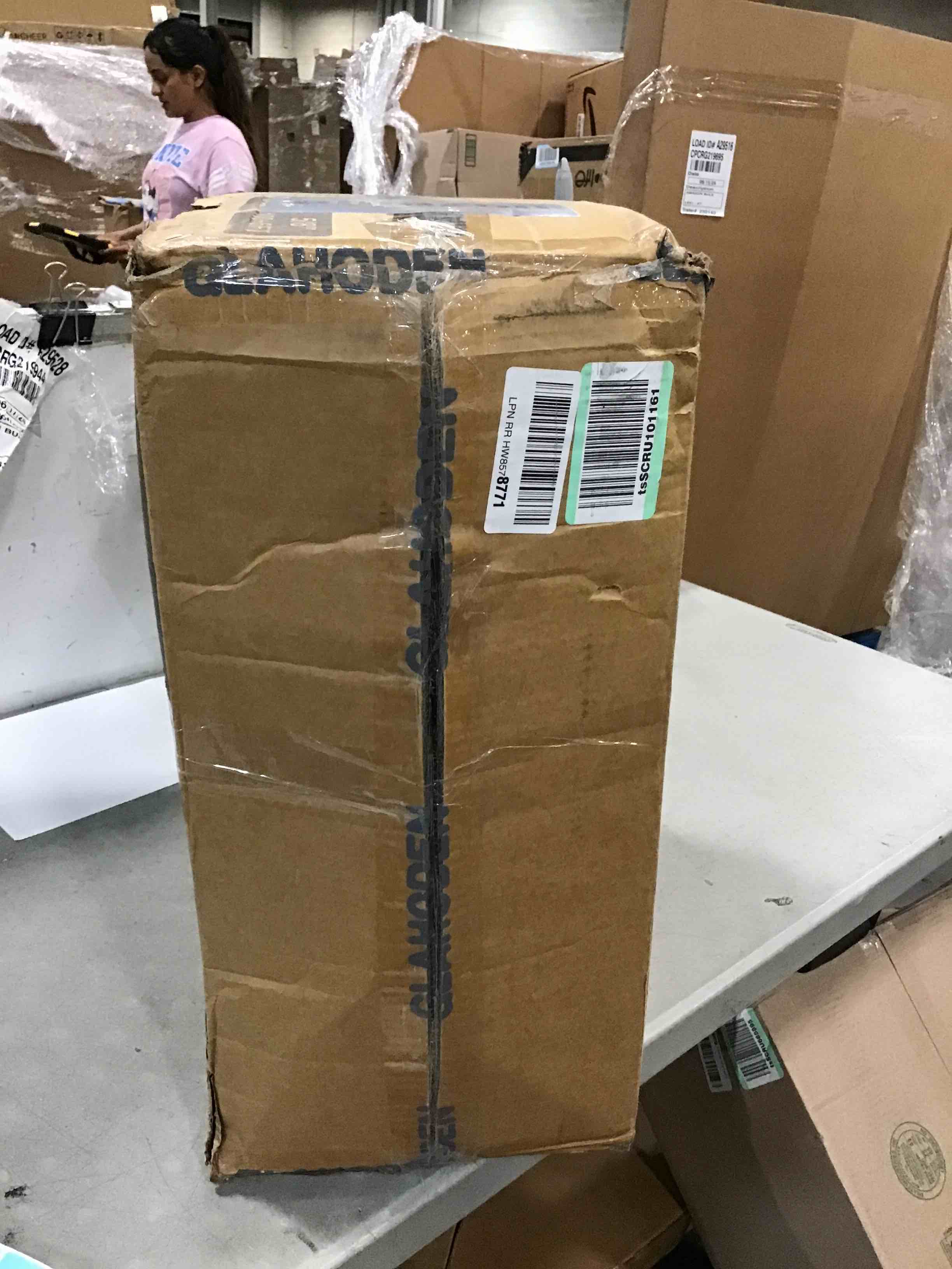 https://s3.amazonaws.com/lotting-images-prod/bidfta/BLU6512277_1719022530985.jpeg
