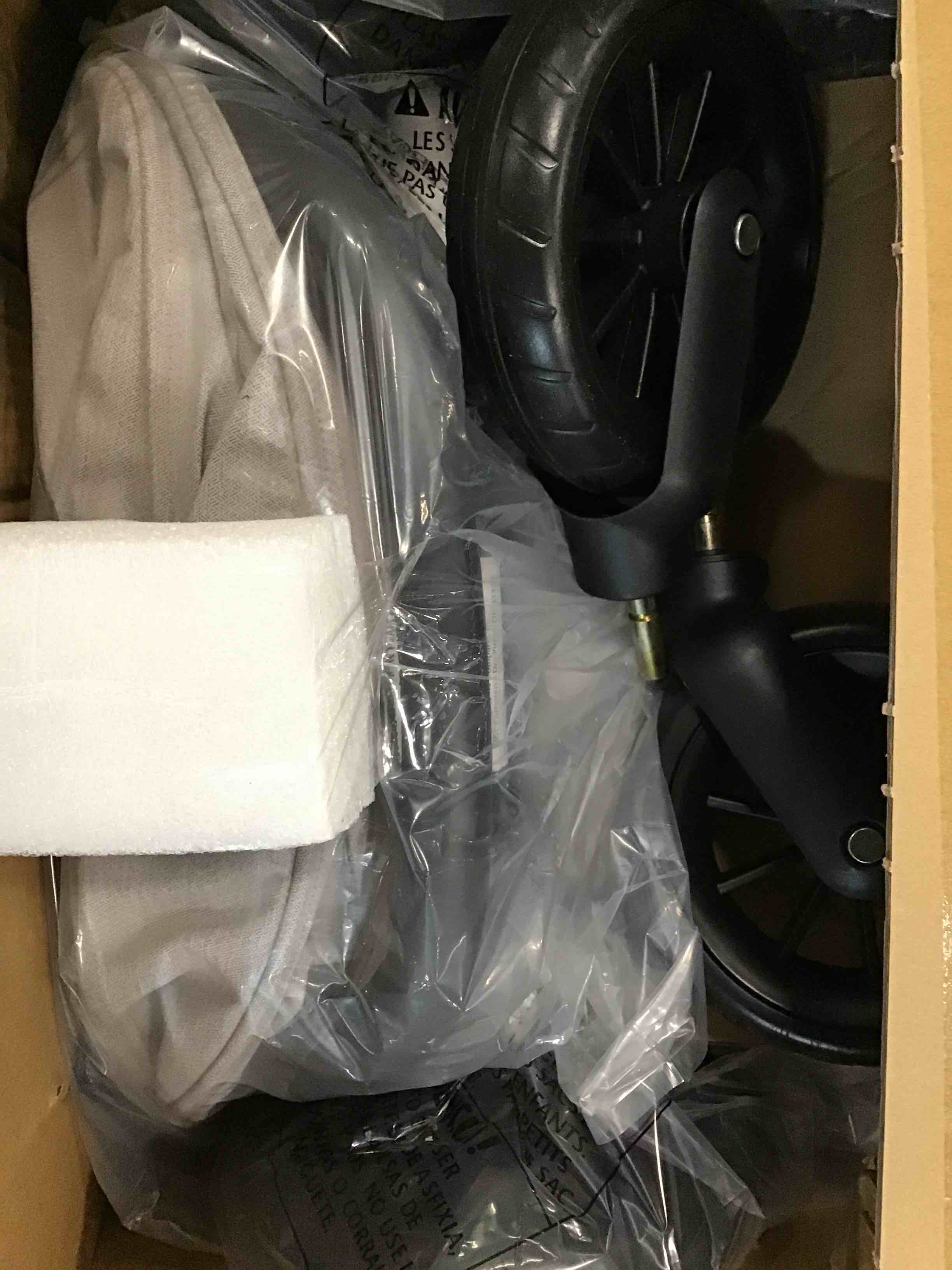 https://s3.amazonaws.com/lotting-images-prod/bidfta/BLU6512640_1719276457044.jpeg