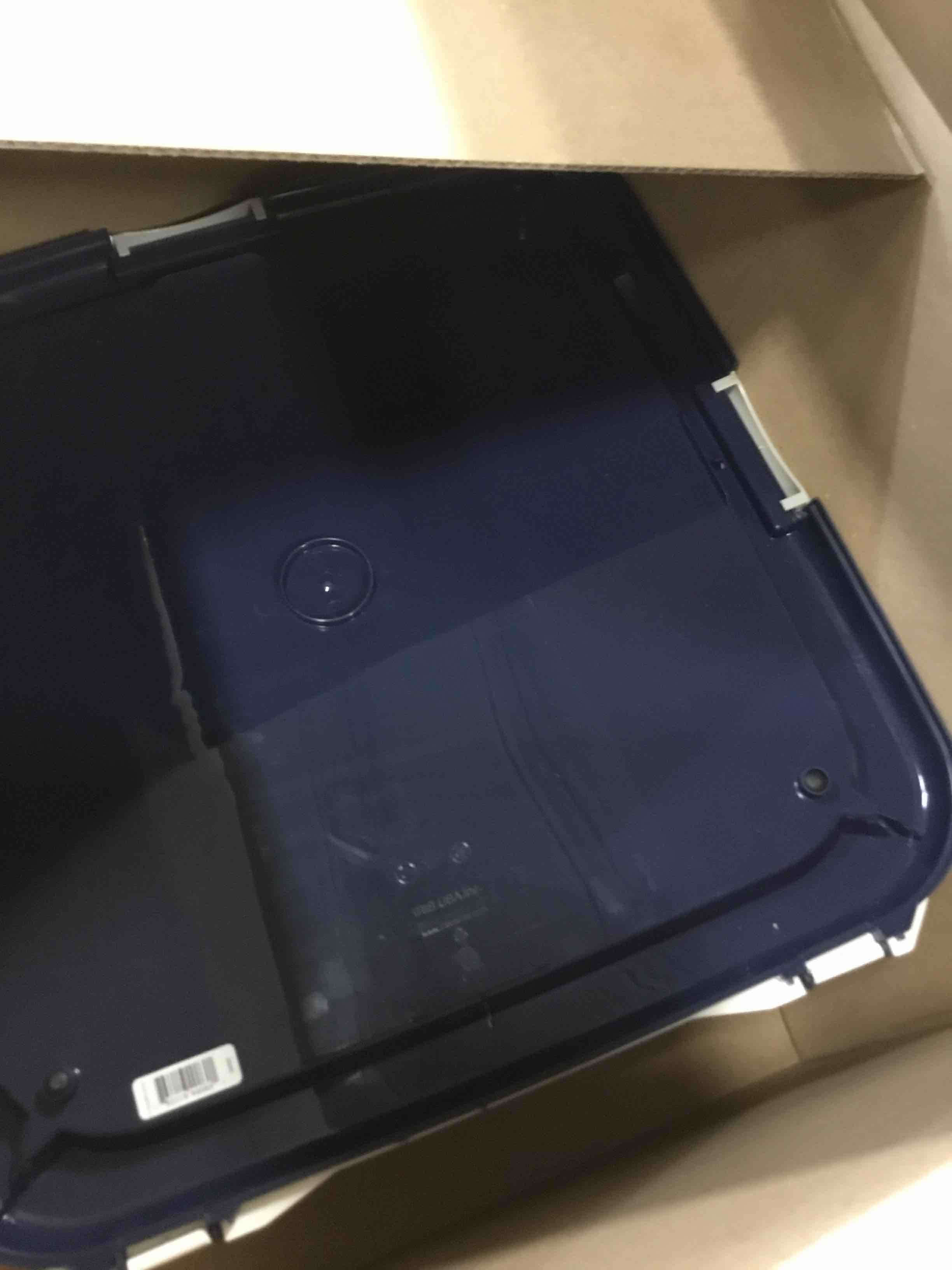 https://s3.amazonaws.com/lotting-images-prod/bidfta/BLU6512770_1719325530933.jpeg