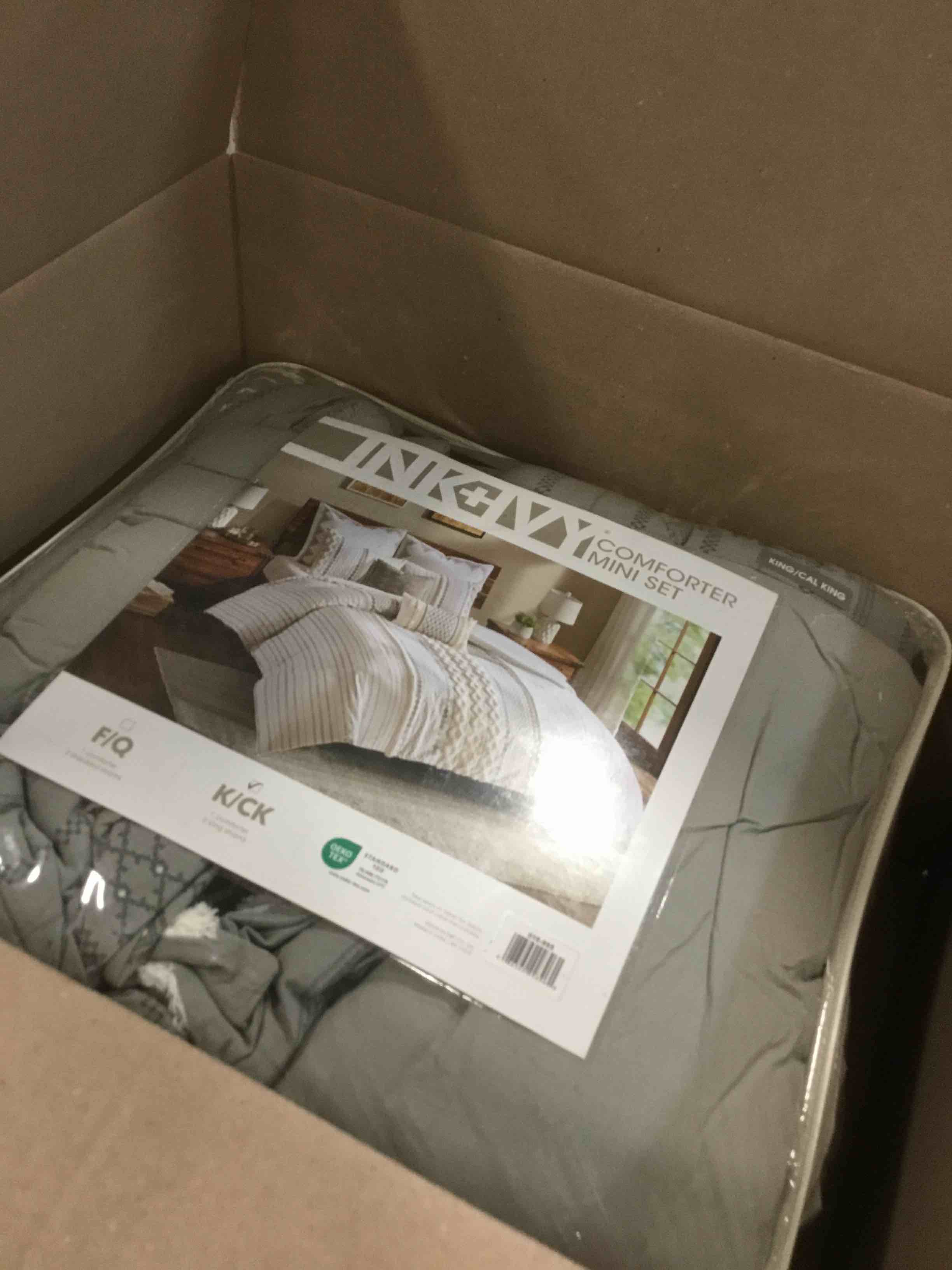 https://s3.amazonaws.com/lotting-images-prod/bidfta/BLU6512814_1719332078633.jpeg