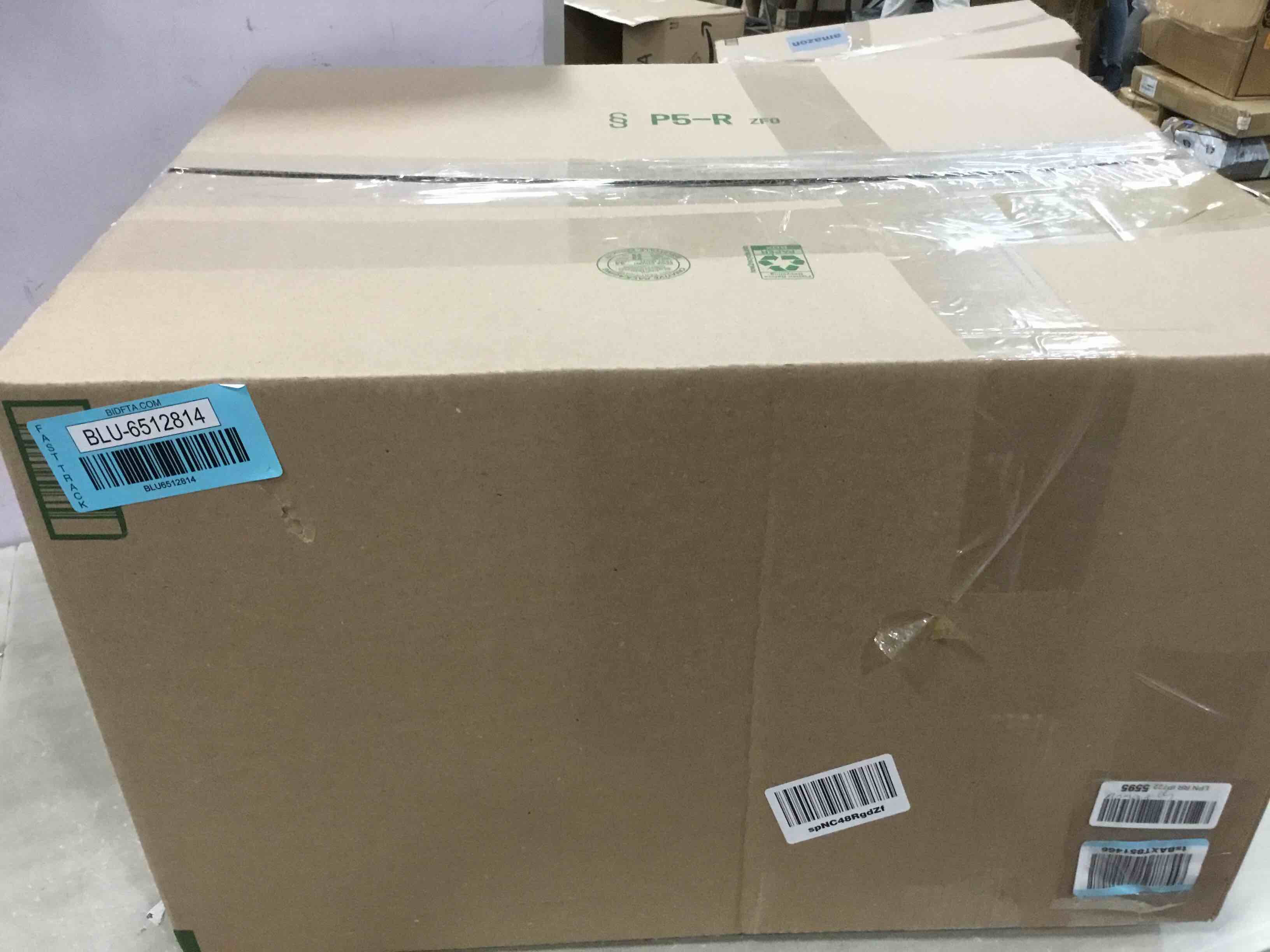 https://s3.amazonaws.com/lotting-images-prod/bidfta/BLU6512814_1719332107600.jpeg