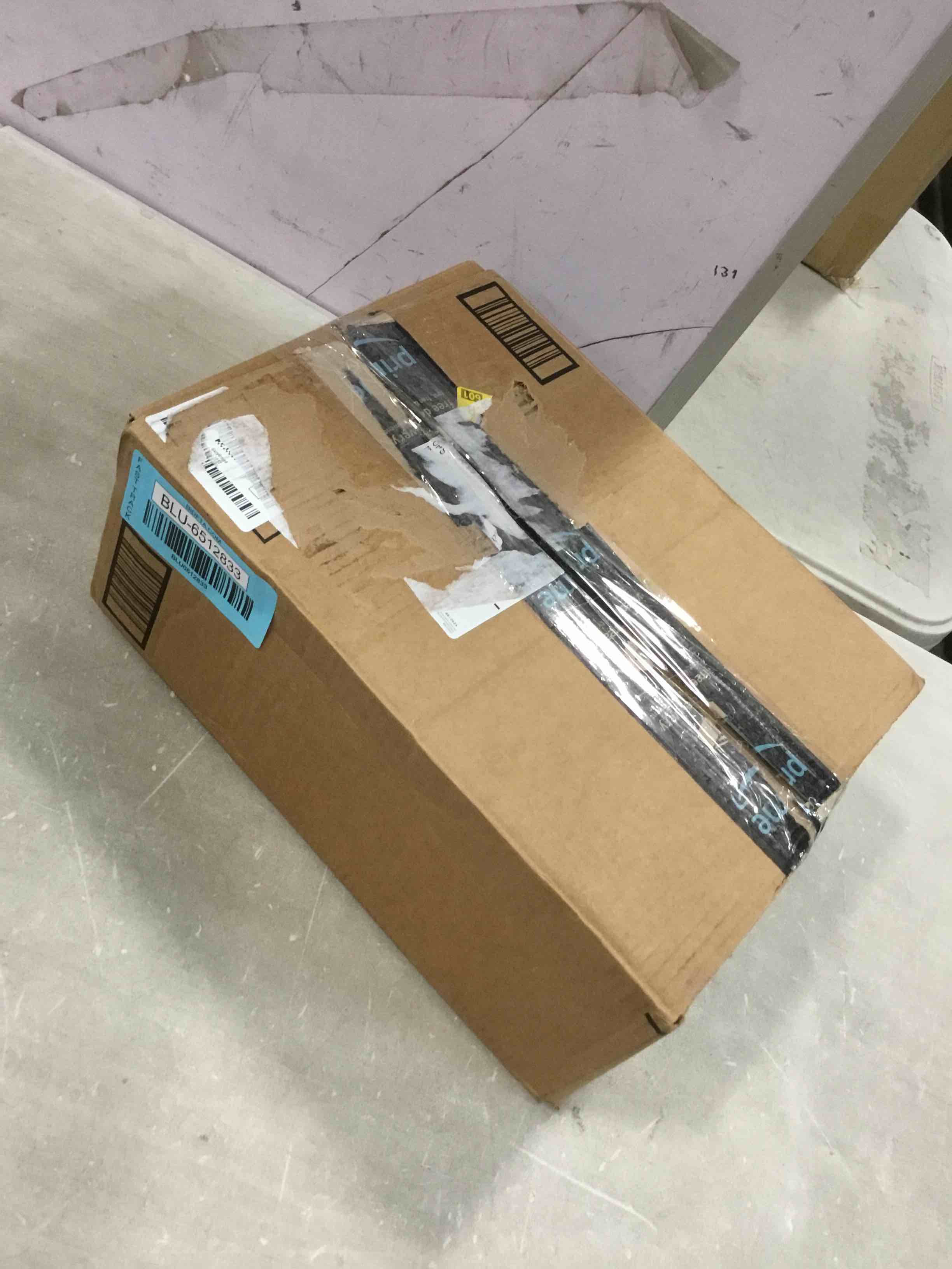 https://s3.amazonaws.com/lotting-images-prod/bidfta/BLU6512833_1719336070938.jpeg