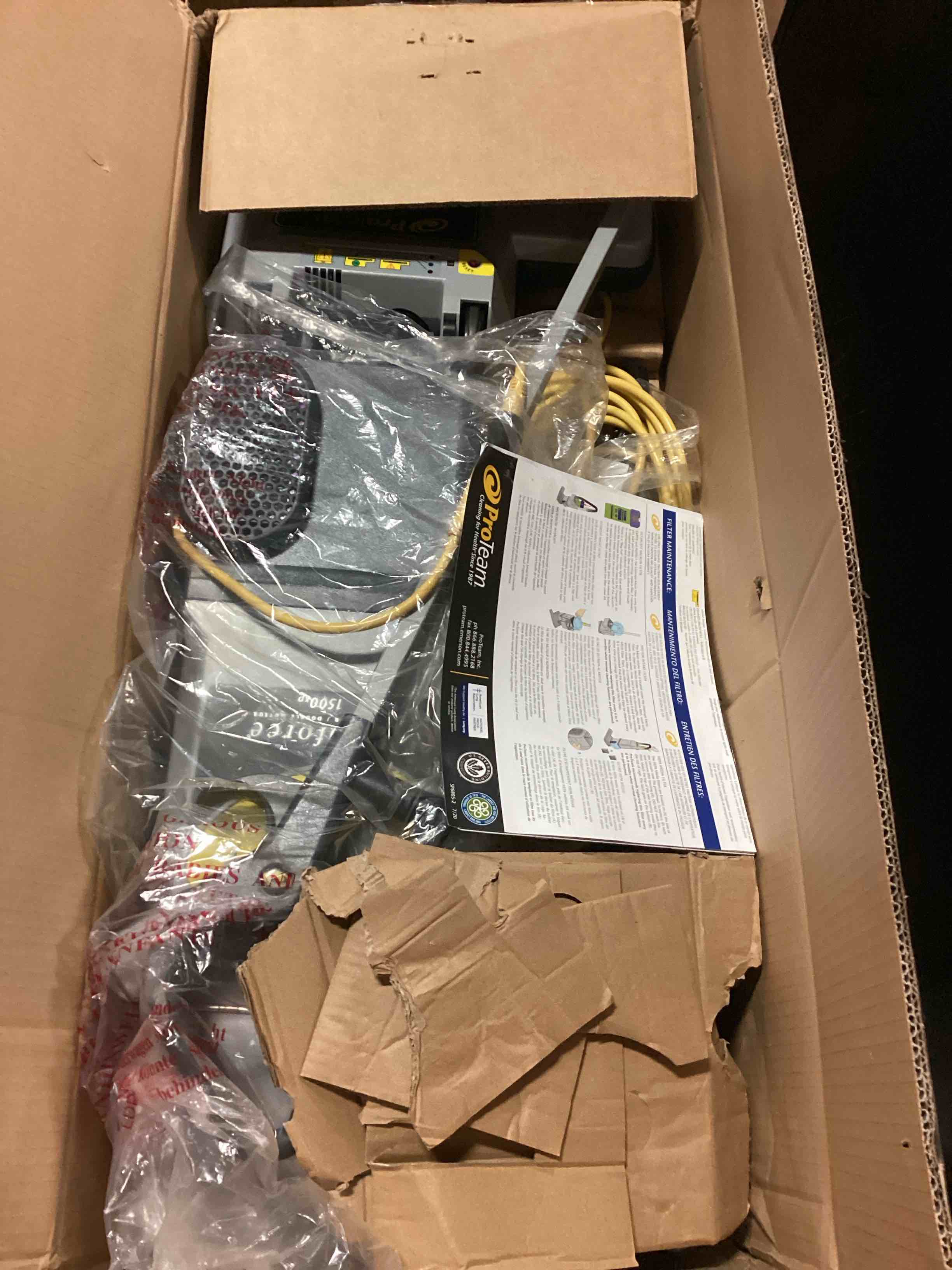 https://s3.amazonaws.com/lotting-images-prod/bidfta/BLU6514576_1718730898672.jpeg
