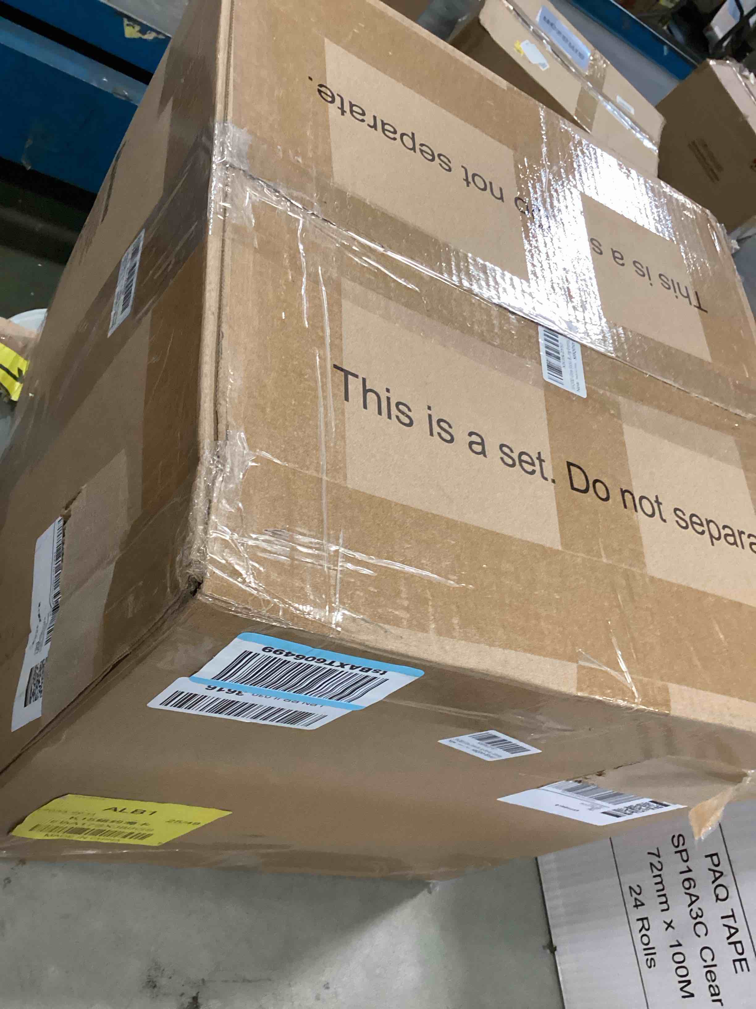 https://s3.amazonaws.com/lotting-images-prod/bidfta/BLU6516525_1718394862257.jpeg