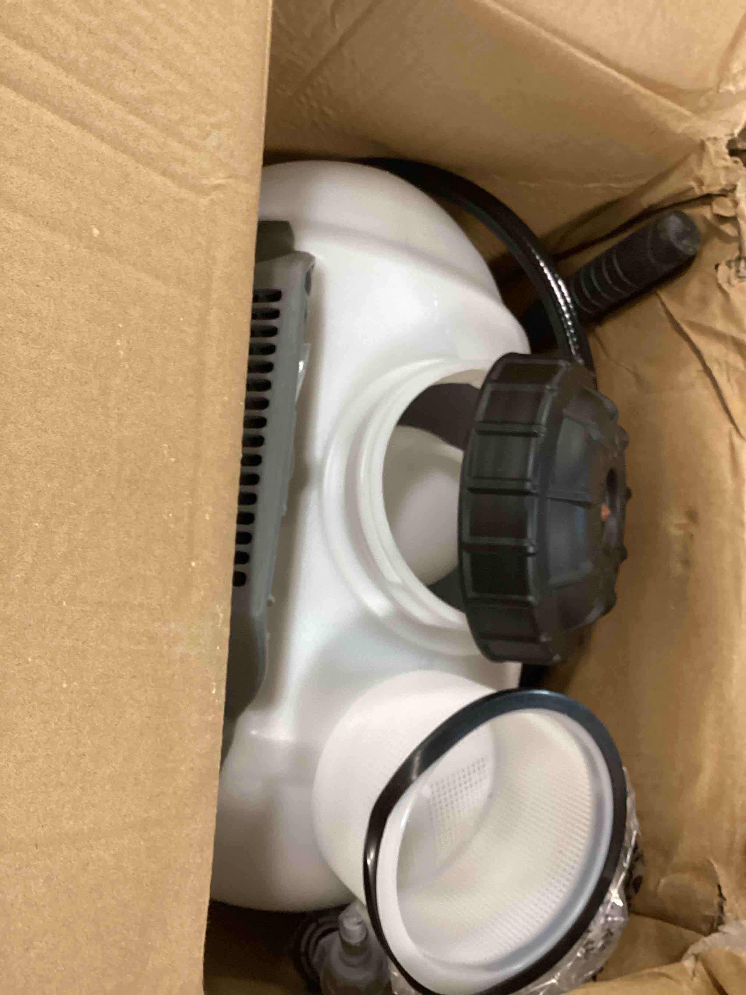 https://s3.amazonaws.com/lotting-images-prod/bidfta/BLU6516535_1718395913276.jpeg