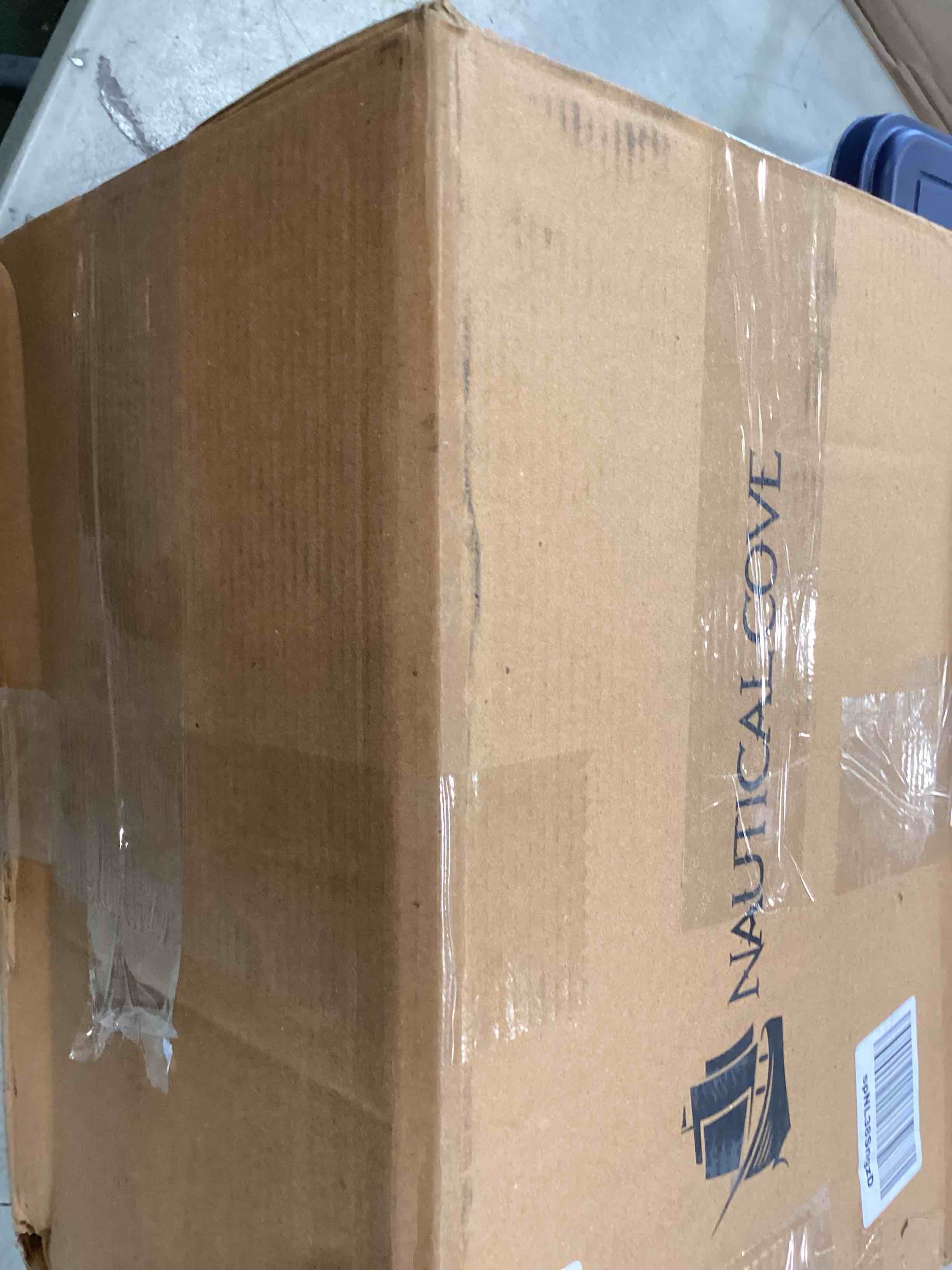 https://s3.amazonaws.com/lotting-images-prod/bidfta/BLU6516581_1718826320166.jpeg