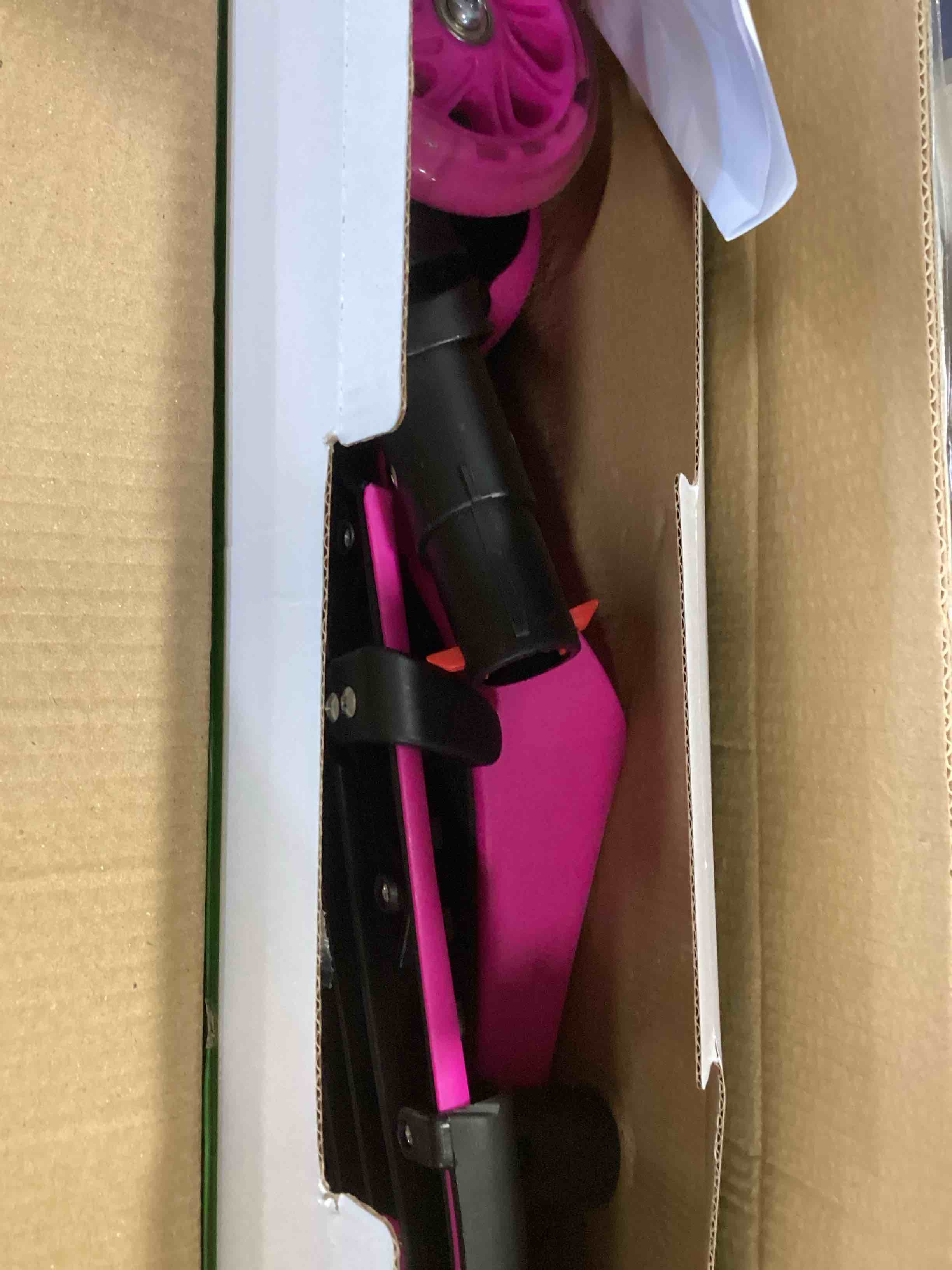 https://s3.amazonaws.com/lotting-images-prod/bidfta/BLU6517745_1718987641427.jpeg