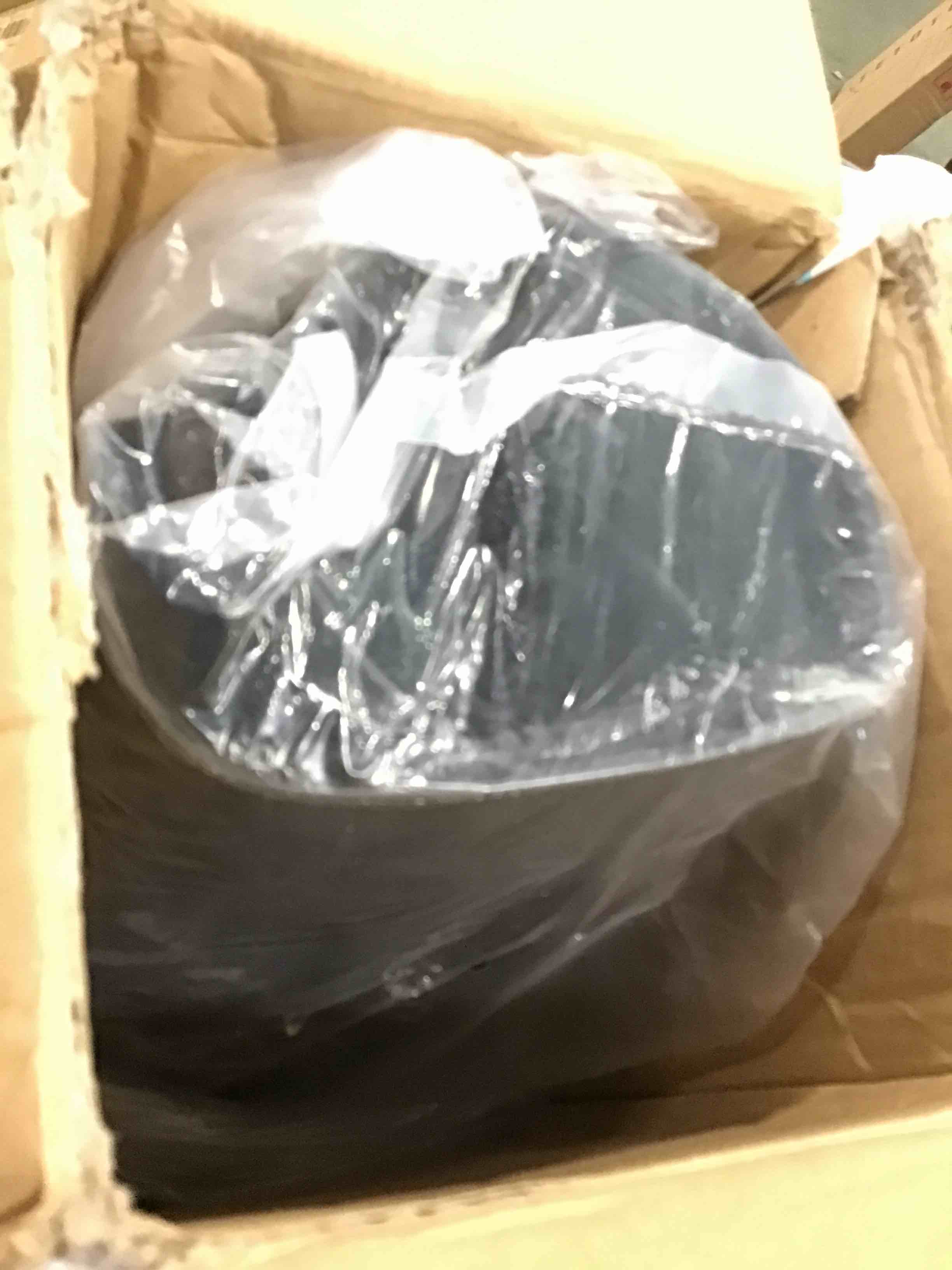 https://s3.amazonaws.com/lotting-images-prod/bidfta/BLU6518252_1718945600004.jpeg